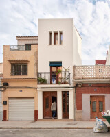 Eco Wood House in El Cabanyal