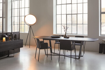 PERO barrel-shaped table PERO barrel-shaped table