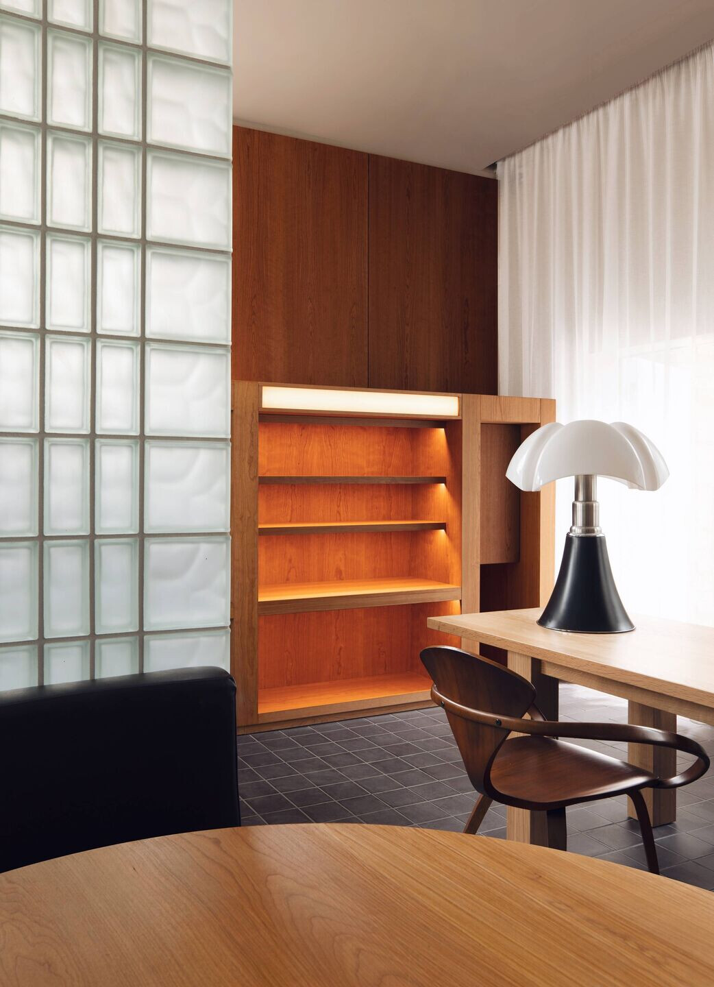 https://archello.com/story/97033/attachments/photos-videos/25 photo_credit Felix Speller & Child Studio
