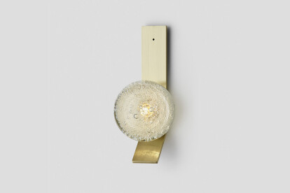 Fizi Single Ball Wall Sconce on Kick