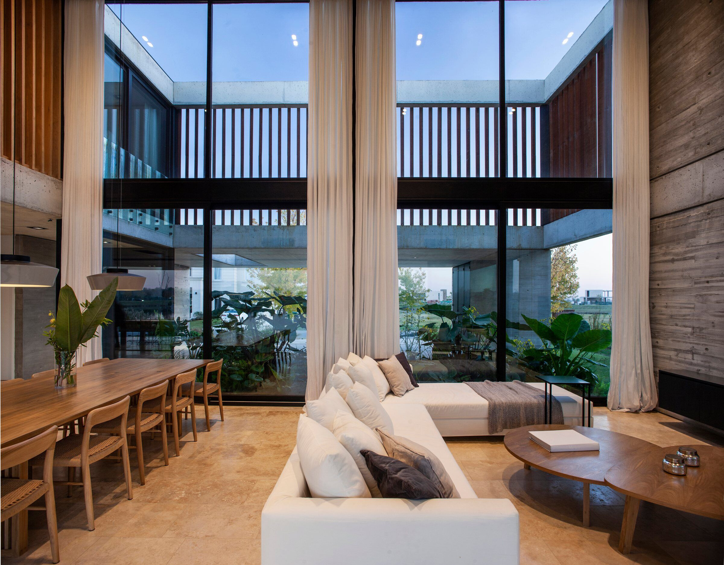 https://archello.com/story/97320/attachments/photos-videos/15 photo_credit Alejando Peral