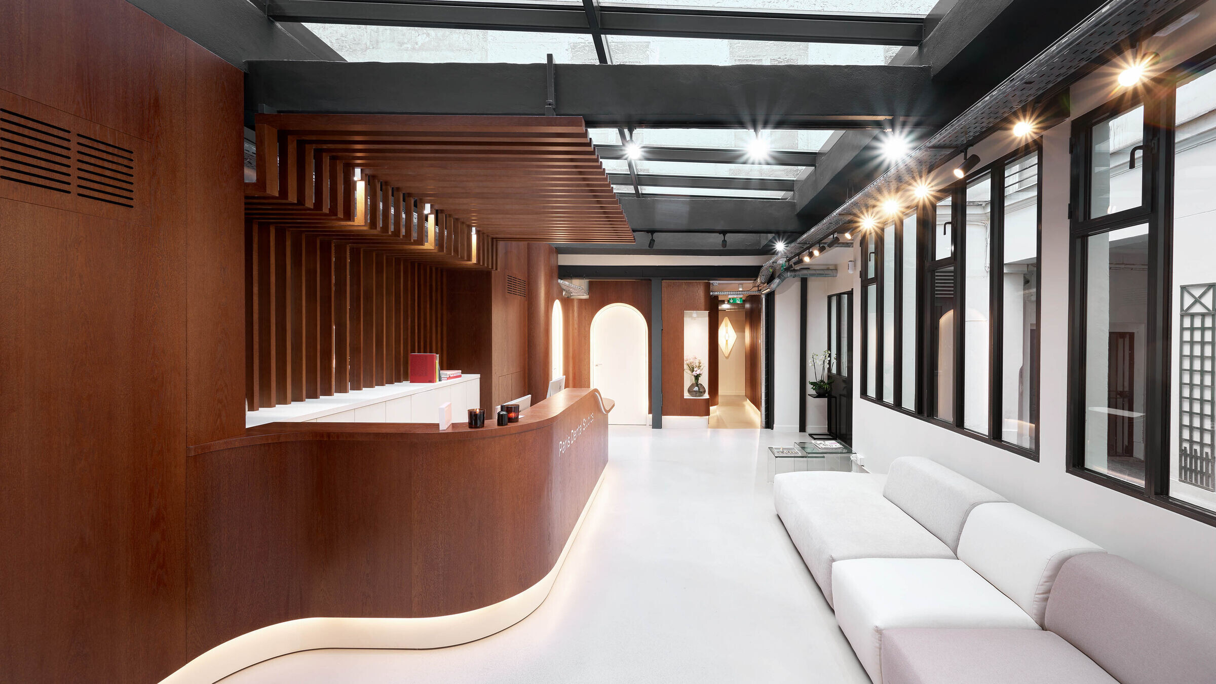 https://archello.com/story/97576/attachments/photos-videos/7