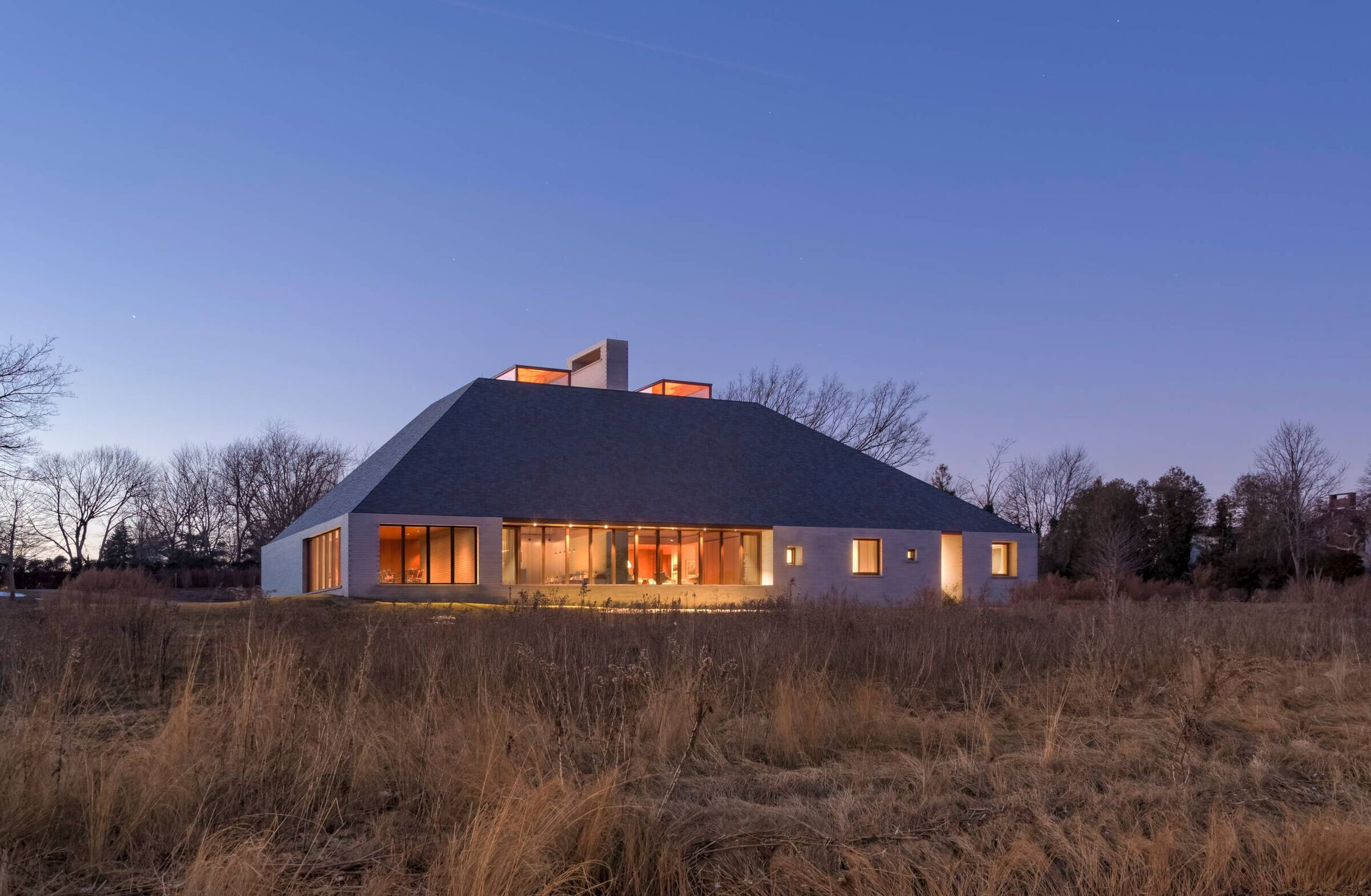https://archello.com/story/97823/attachments/photos-videos/15 photo_credit Jeff Goldberg / ESTO