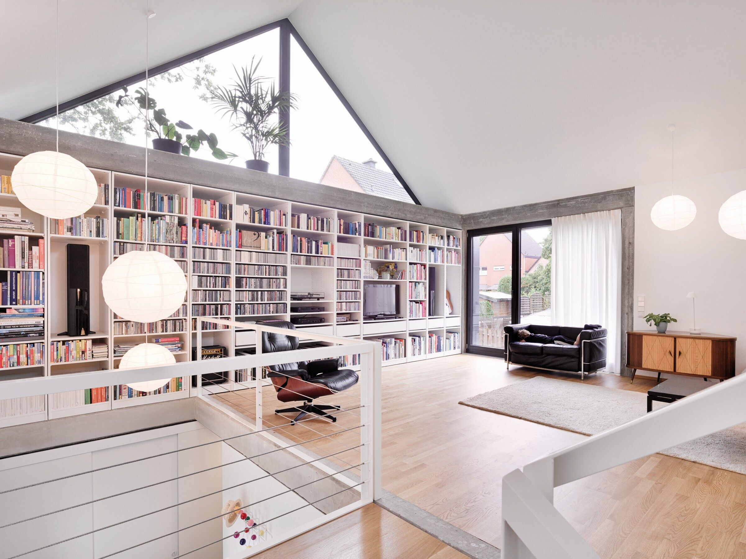 https://archello.com/story/97938/attachments/photos-videos/8 photo_credit Roman Mensing