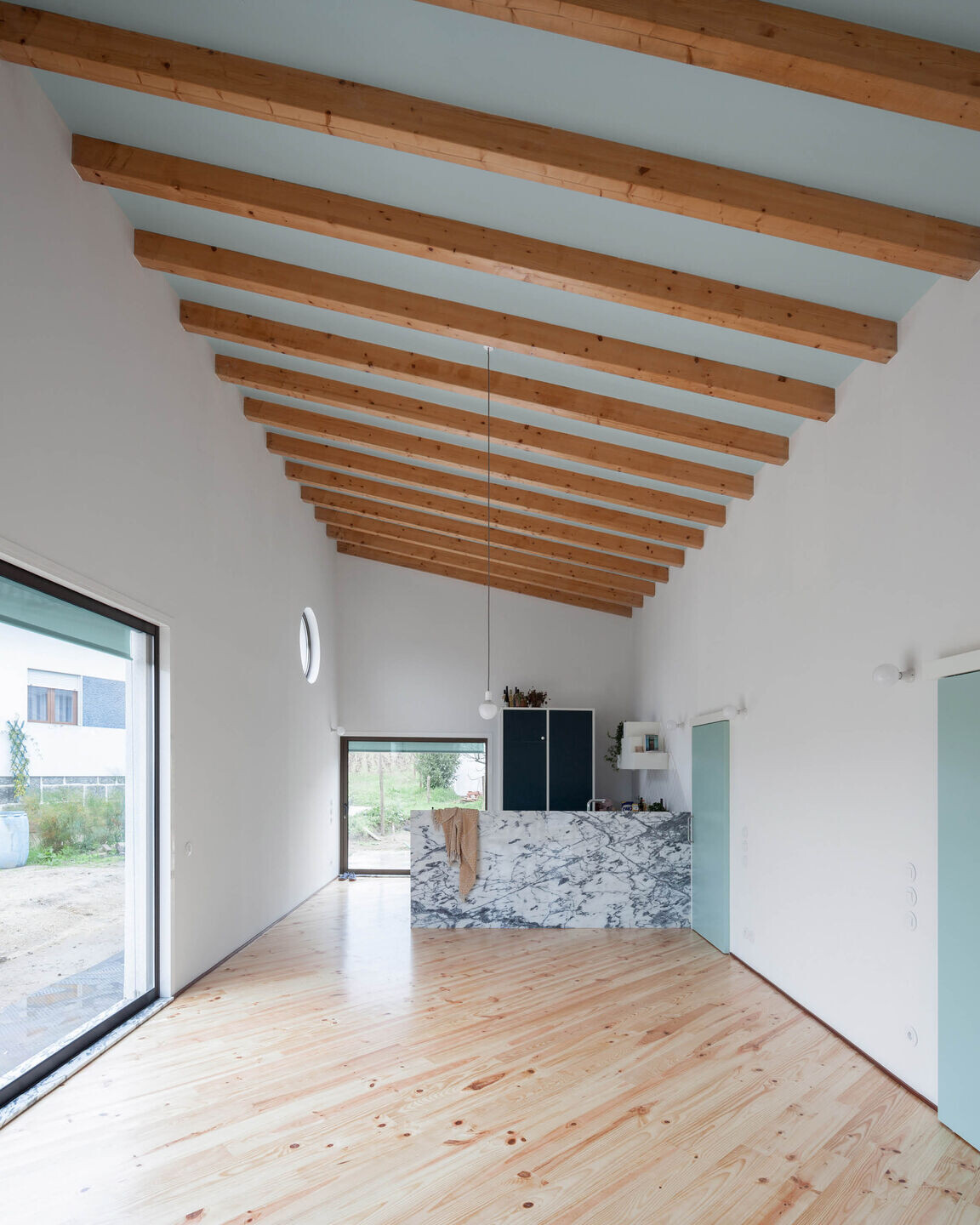 https://archello.com/story/98661/attachments/photos-videos/3 photo_credit Ricardo Loureiro