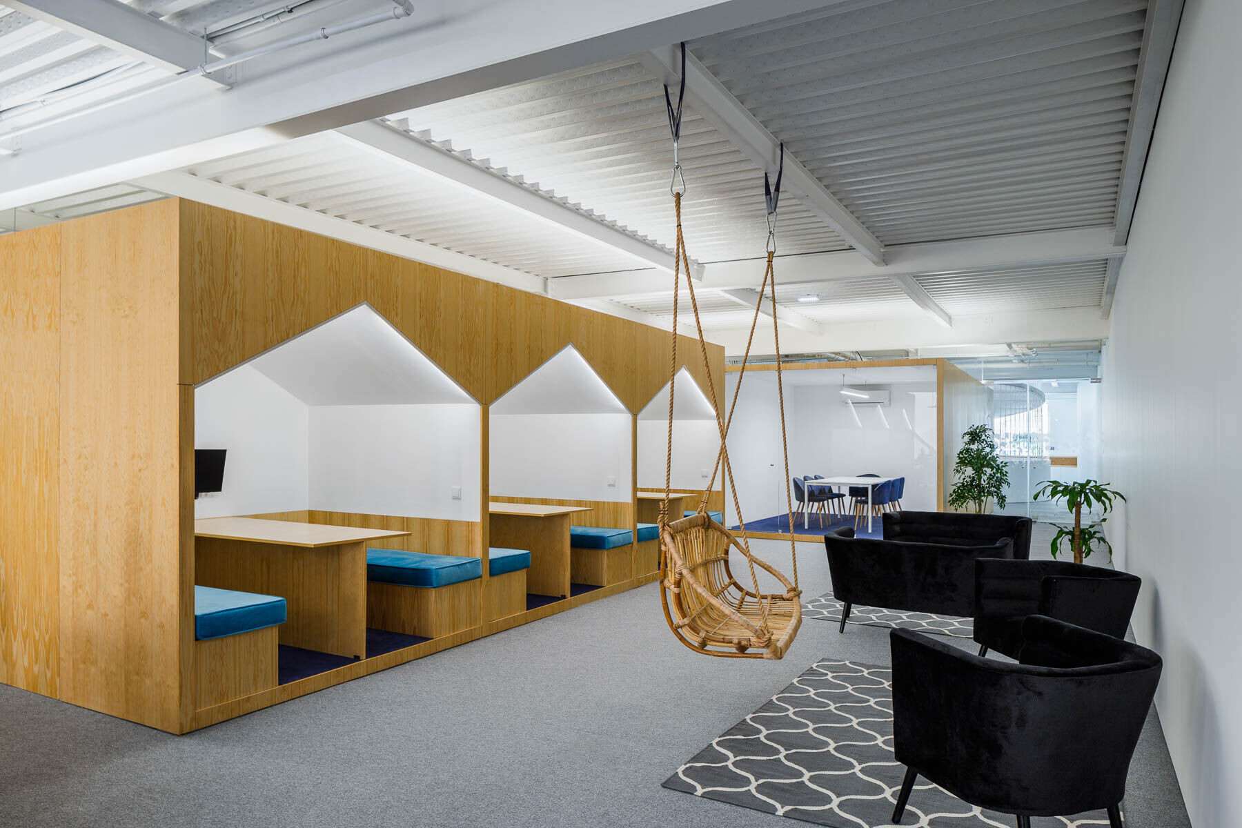 https://archello.com/story/98675/attachments/photos-videos/27 photo_credit Ivo Tavares Studio