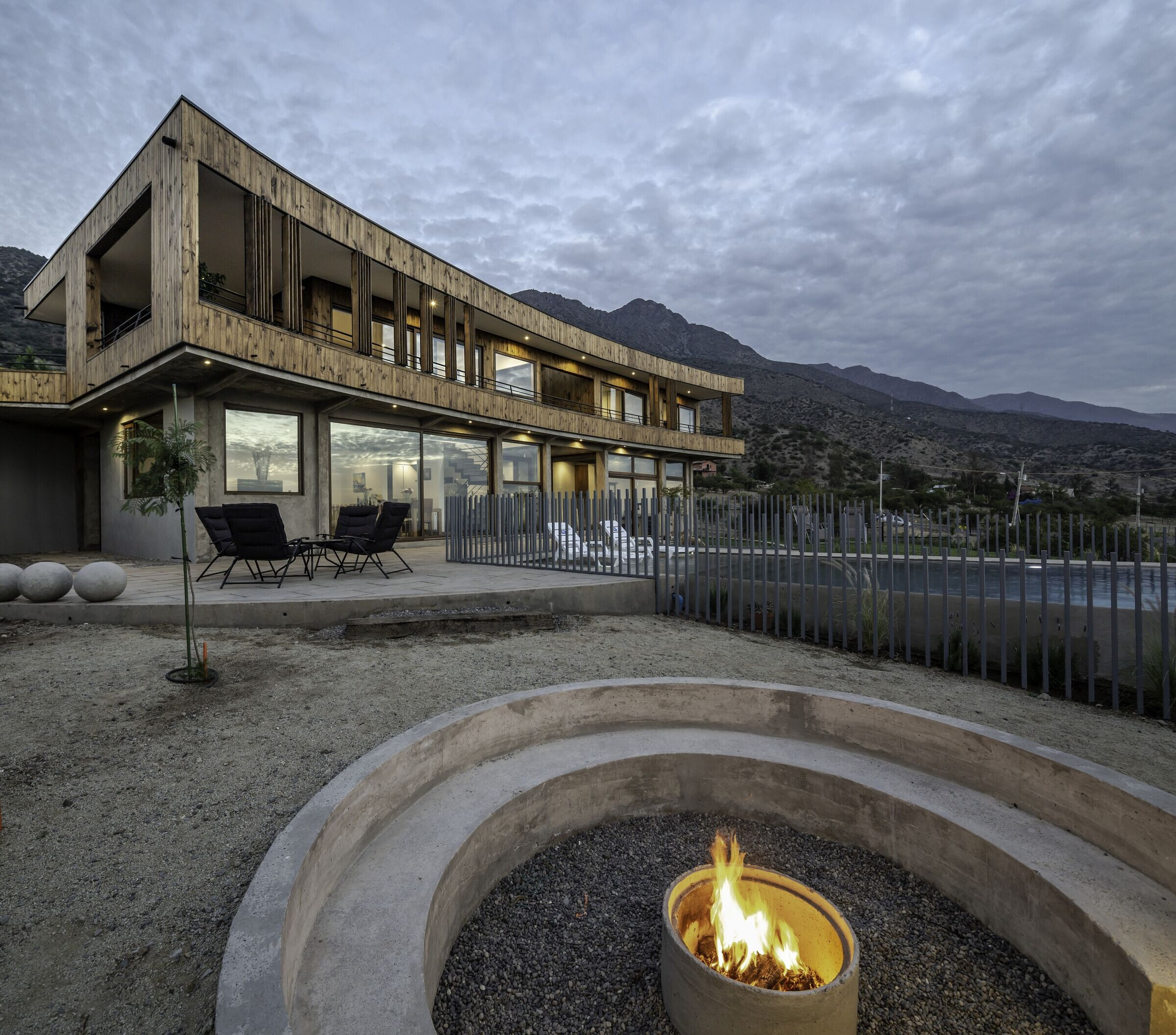 https://archello.com/story/98858/attachments/photos-videos/10 photo_credit Aryeh Kornfeld