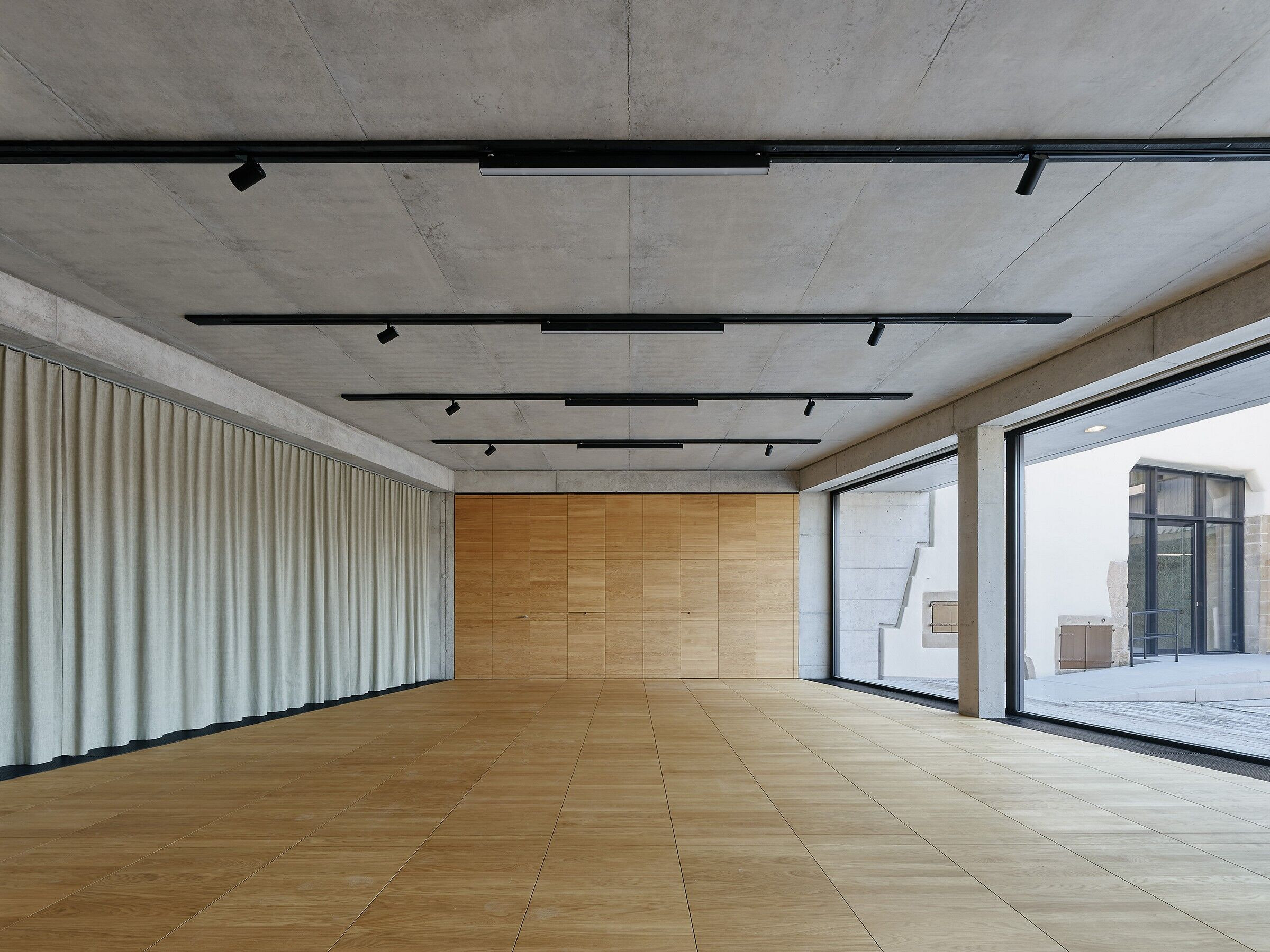 https://archello.com/story/98839/attachments/photos-videos/17 photo_credit Zooey Braun