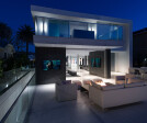 Georgina Avenue Santa Monica modern luxury home for indoor outdoor living