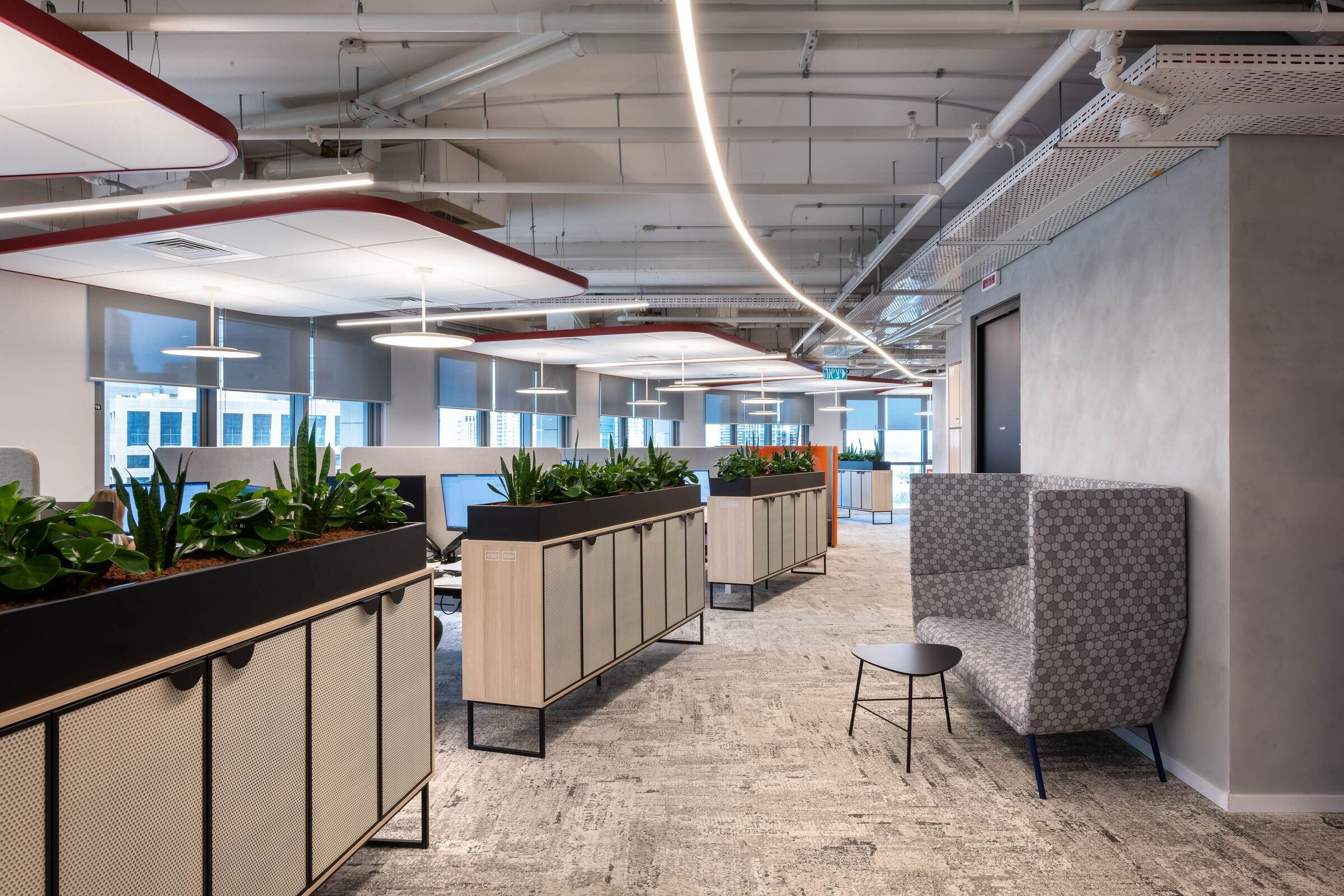 https://archello.com/story/98970/attachments/photos-videos/11 photo_credit Amit Gosher