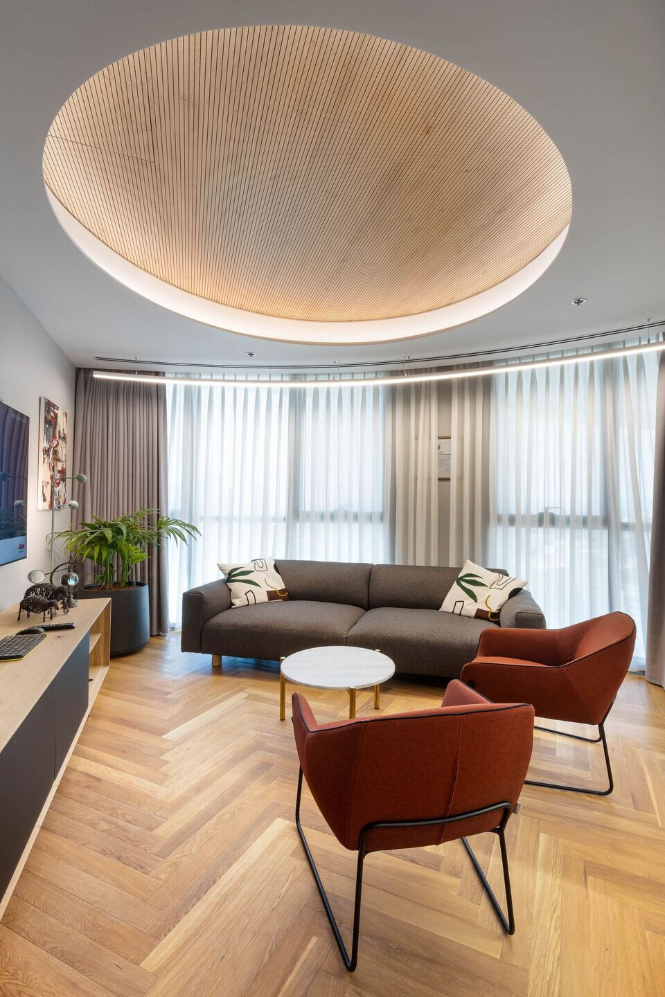 https://archello.com/story/98970/attachments/photos-videos/15 photo_credit Amit Gosher