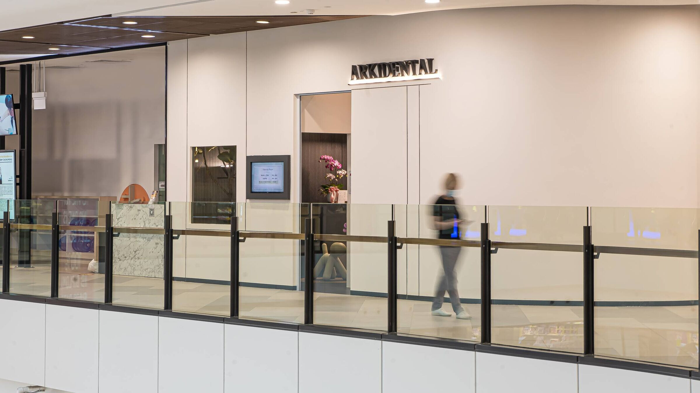 https://archello.com/story/99041/attachments/photos-videos/10 photo_credit DE2ID Singapore