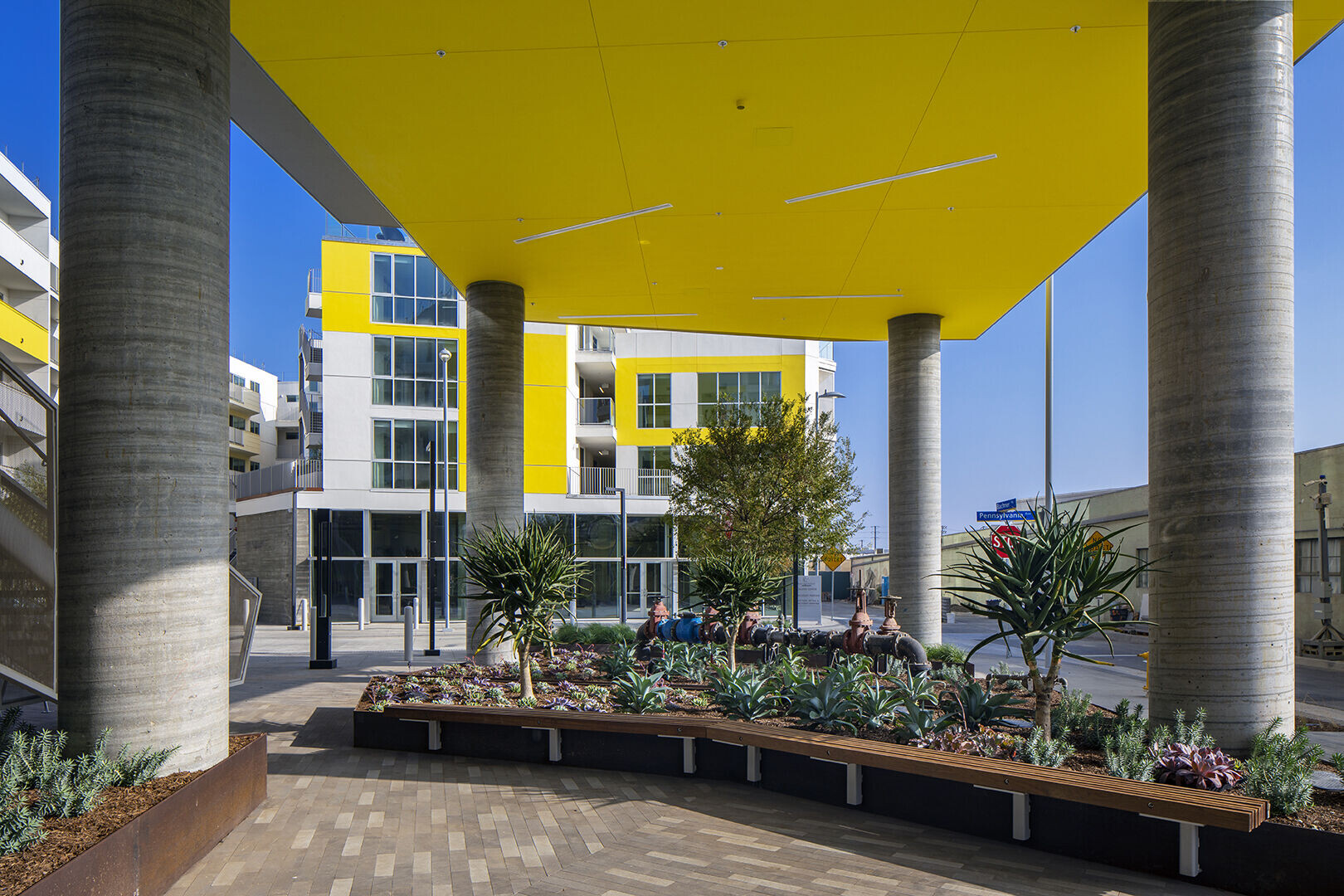https://archello.com/story/65076/attachments/photos-videos/3 photo_credit Art Gray