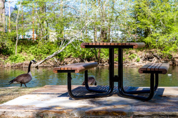 Gretchen Picnic Table Gretchen Picnic Table