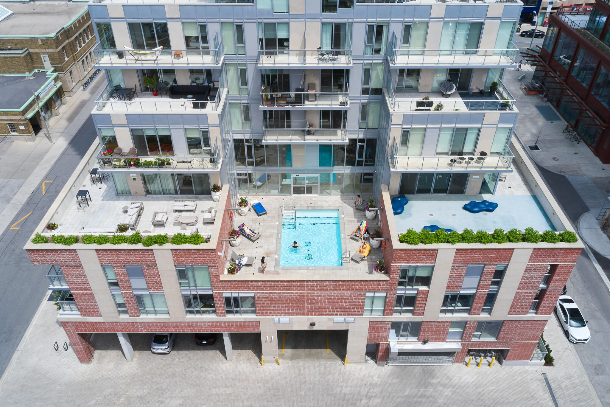 https://archello.com/story/99437/attachments/photos-videos/8 photo_credit Michael Muraz