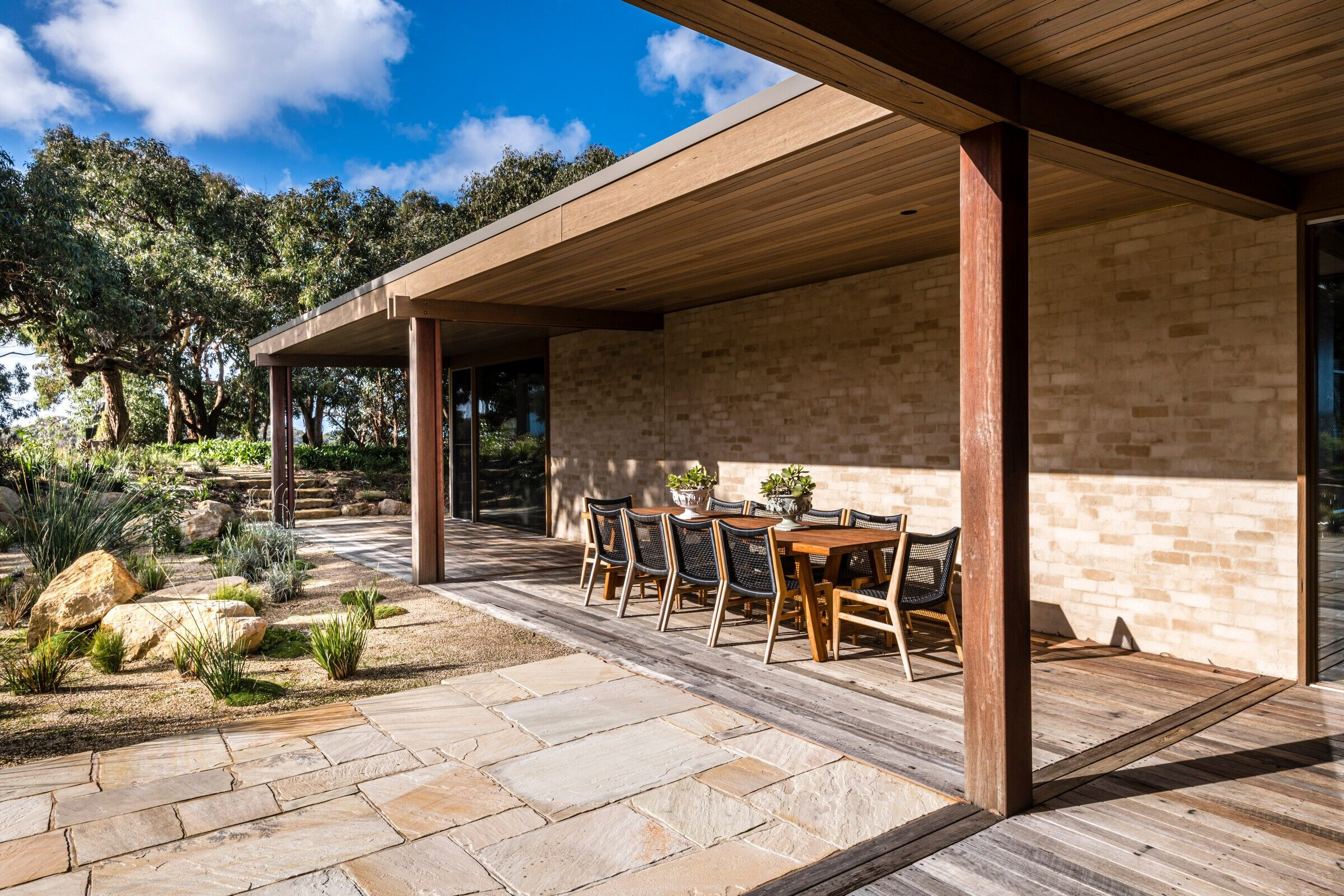 https://archello.com/story/99687/attachments/photos-videos/17 photo_credit Nic Stephens Photography