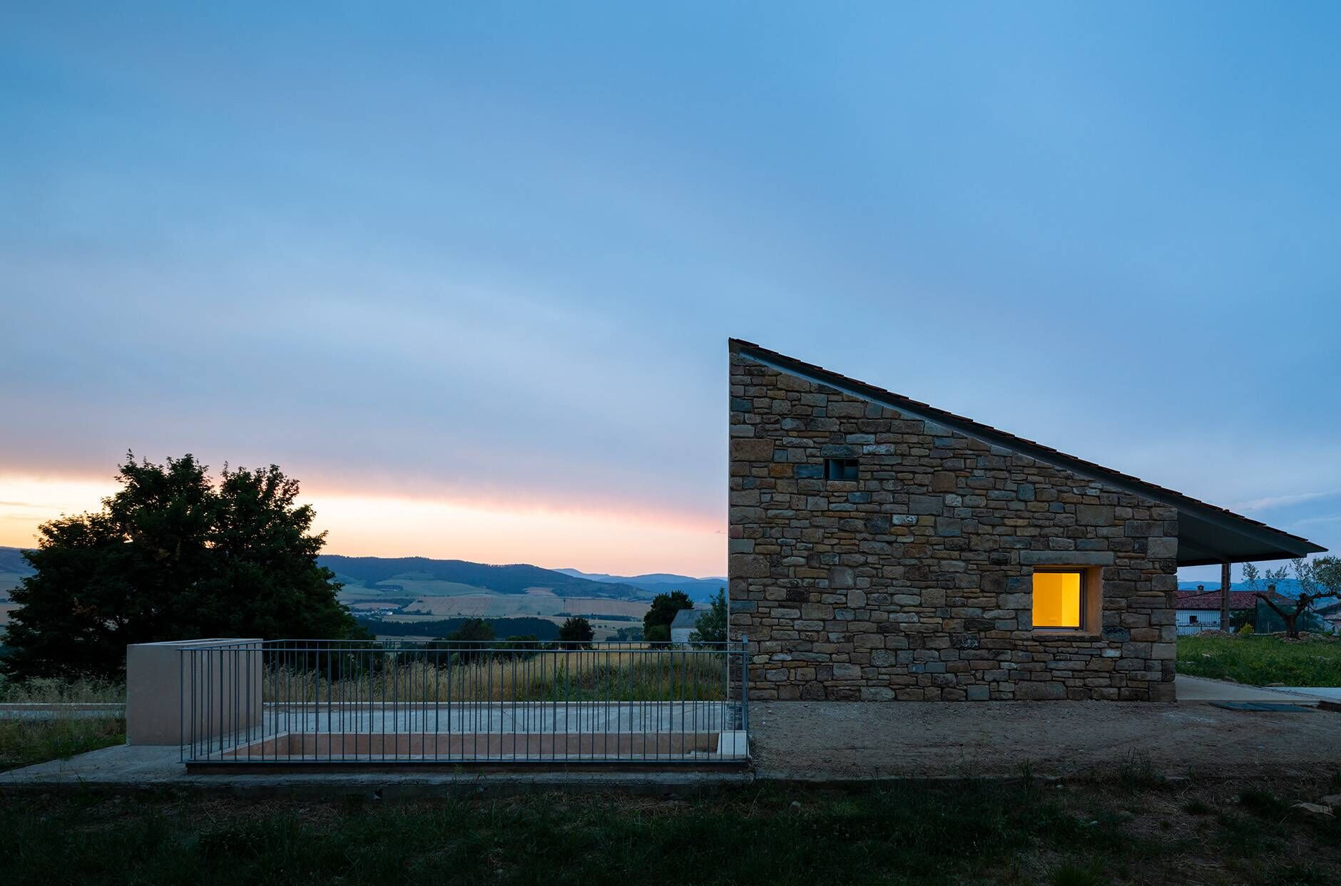 https://archello.com/story/99701/attachments/photos-videos/8 photo_credit Pedro Pegenaute