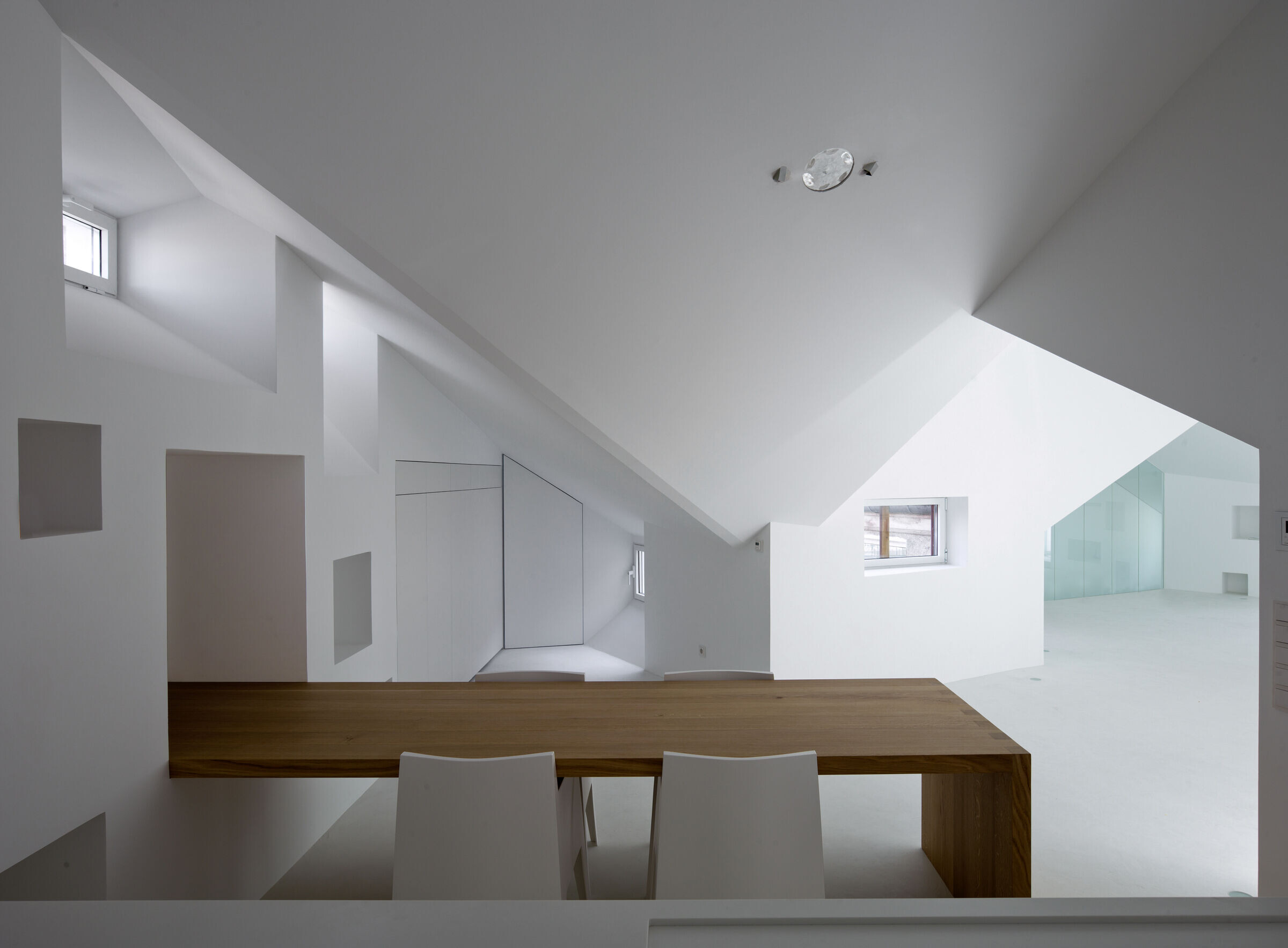https://archello.com/story/99754/attachments/photos-videos/4 photo_credit Luis Asin