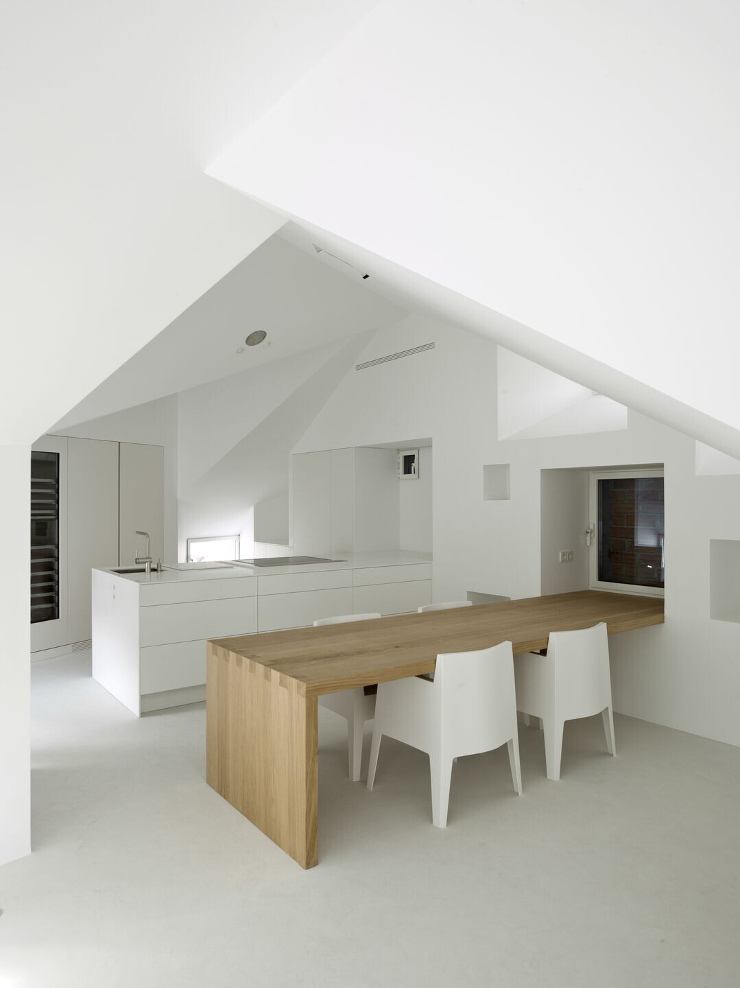 https://archello.com/story/99754/attachments/photos-videos/6 photo_credit Luis Asin
