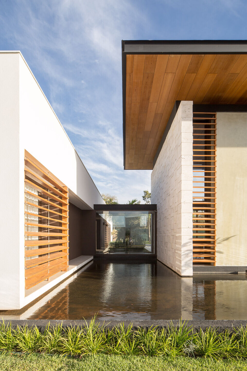 https://archello.com/story/99767/attachments/photos-videos/6 photo_credit Joana França
