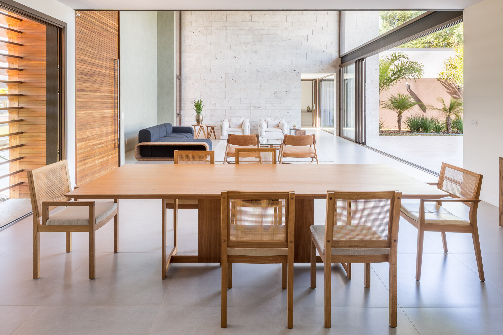 https://archello.com/story/99767/attachments/photos-videos/29 photo_credit Joana França
