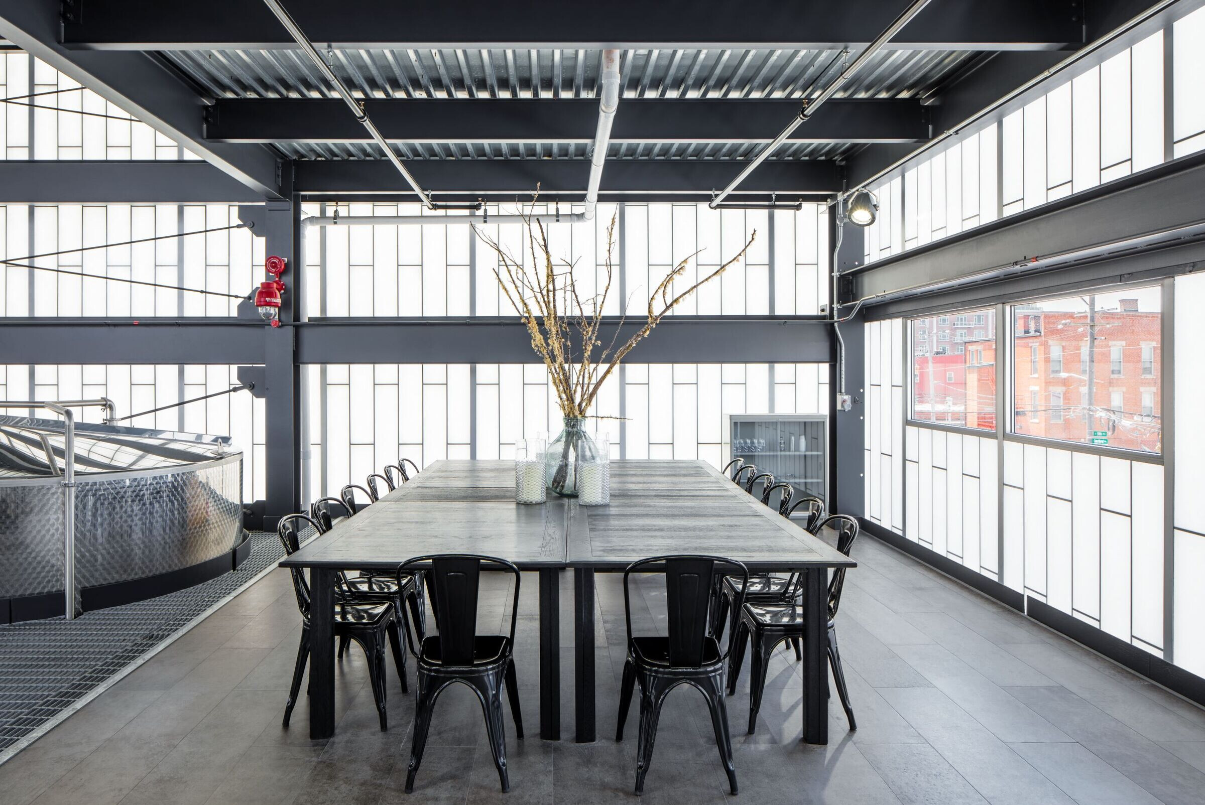 https://archello.com/story/99765/attachments/photos-videos/6 photo_credit Brad Feinknopf