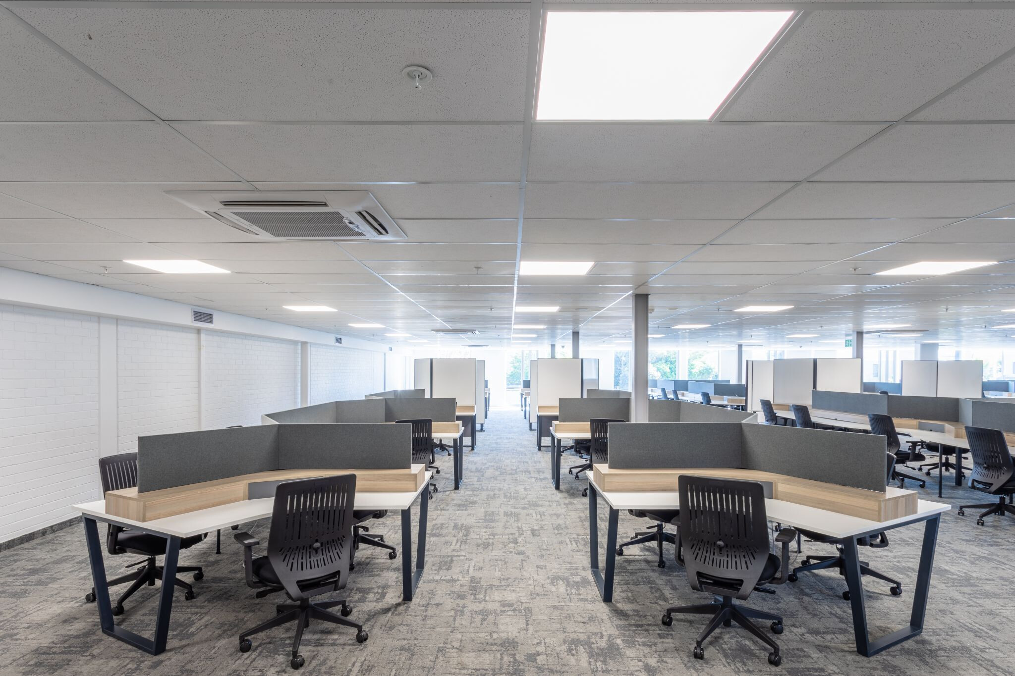 https://archello.com/story/99862/attachments/photos-videos/12