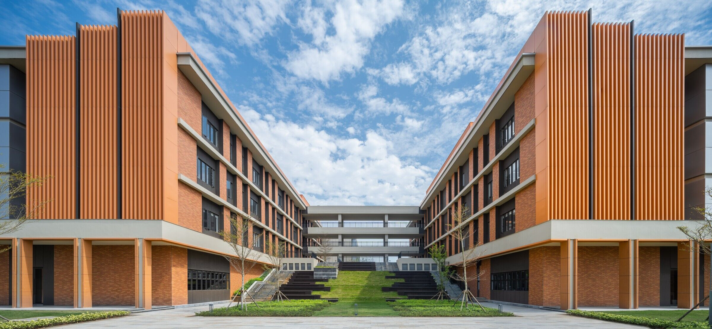 https://archello.com/story/99926/attachments/photos-videos/4 photo_credit CreatAR Images