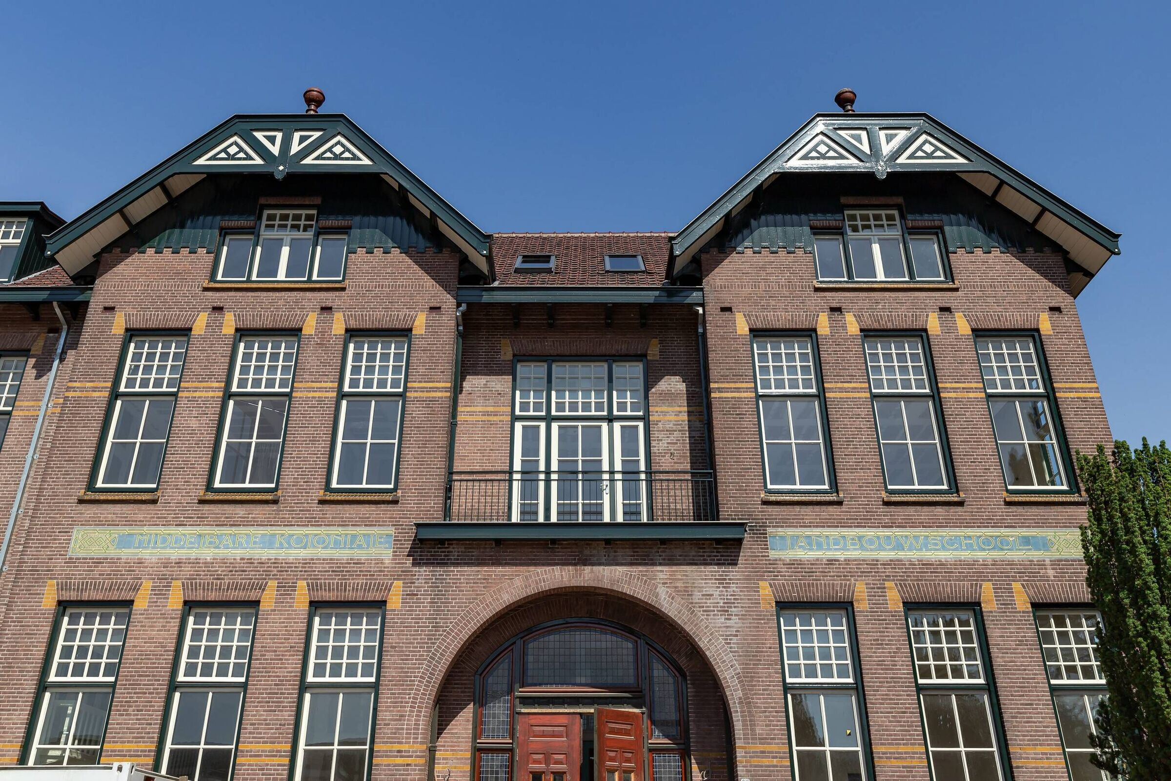 https://archello.com/story/100021/attachments/photos-videos/3 photo_credit Chiela
