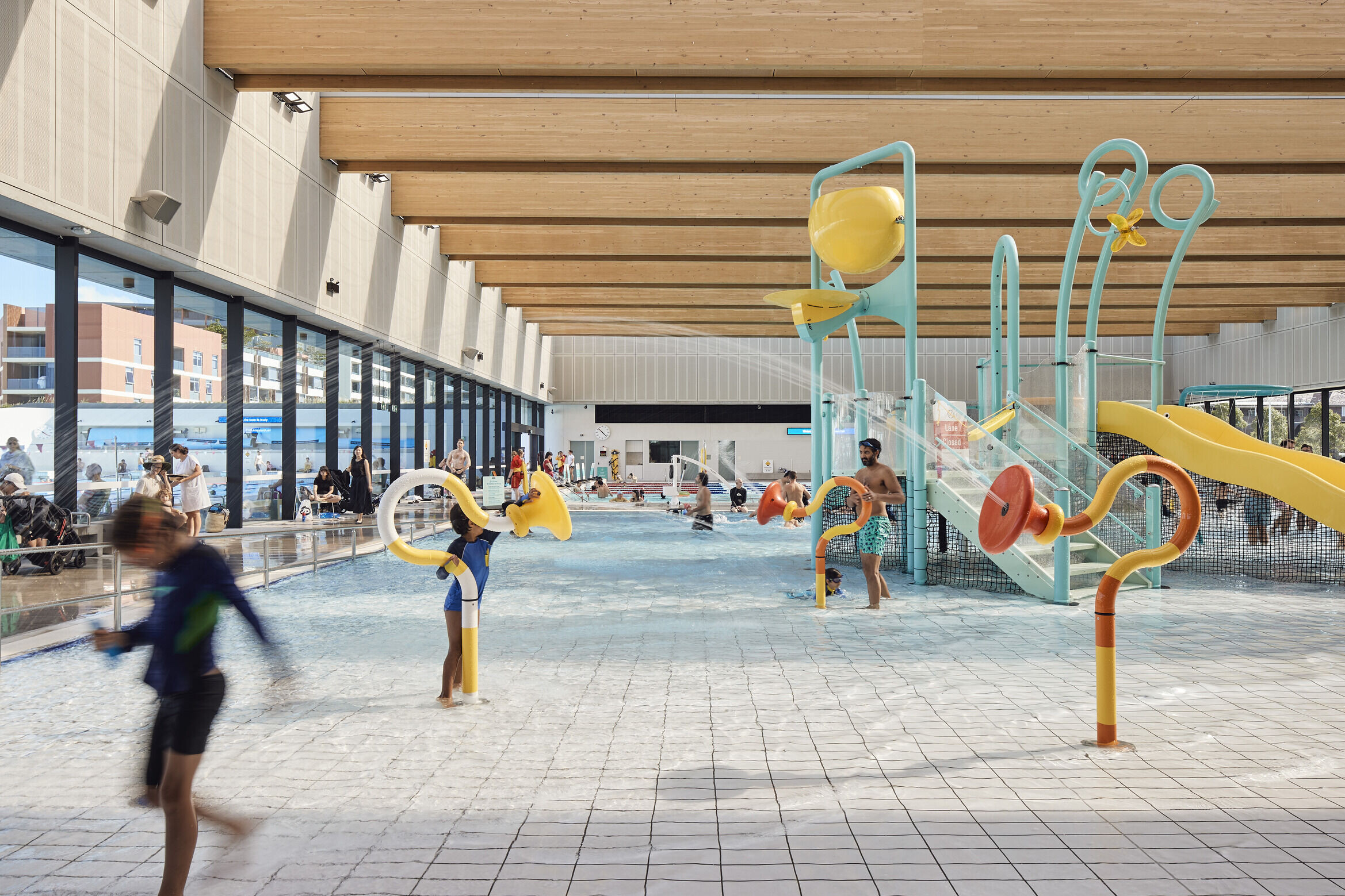 https://archello.com/story/100043/attachments/photos-videos/6 photo_credit Peter Bennetts