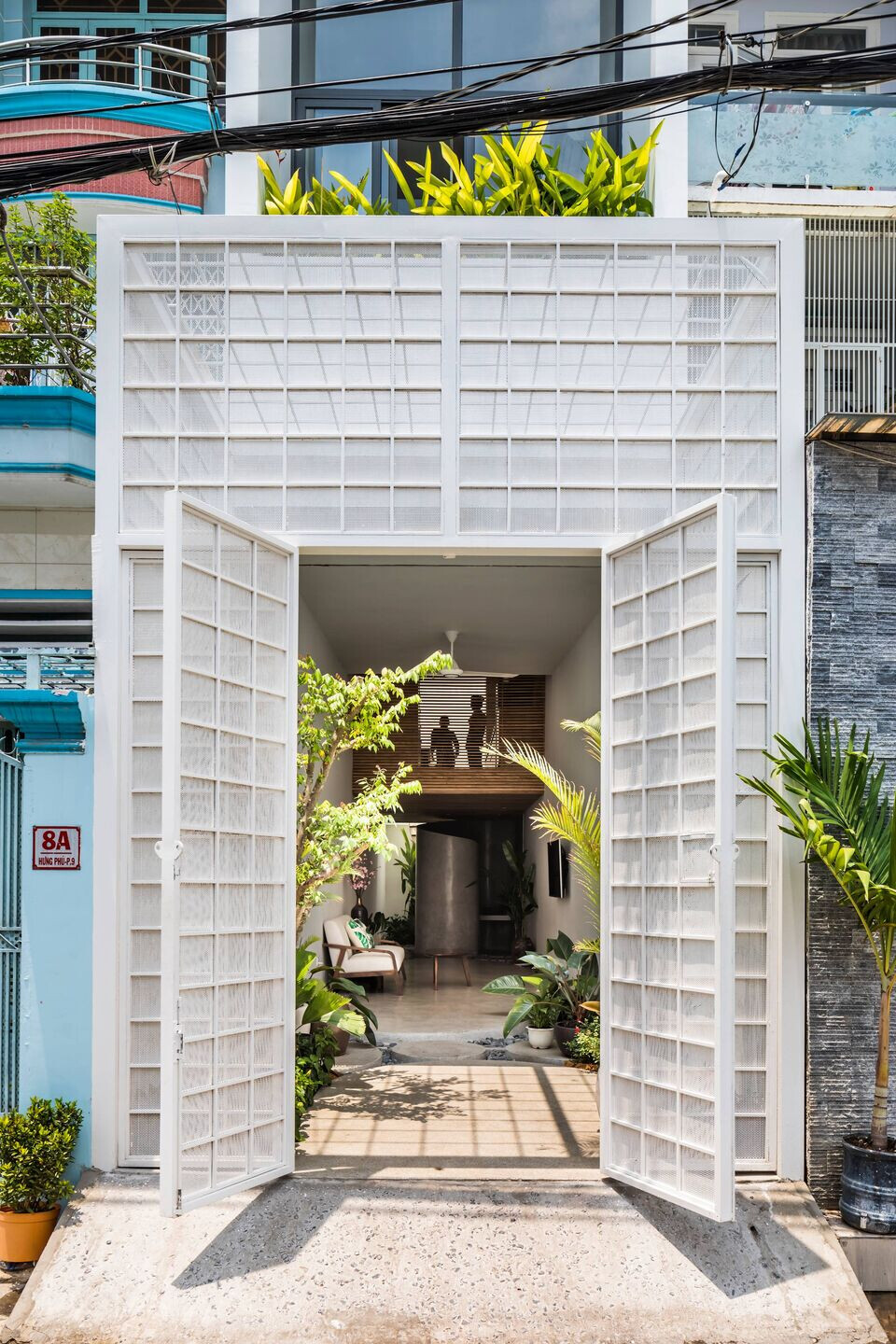 https://archello.com/story/100116/attachments/photos-videos/6 photo_credit Hiroyuki Oki