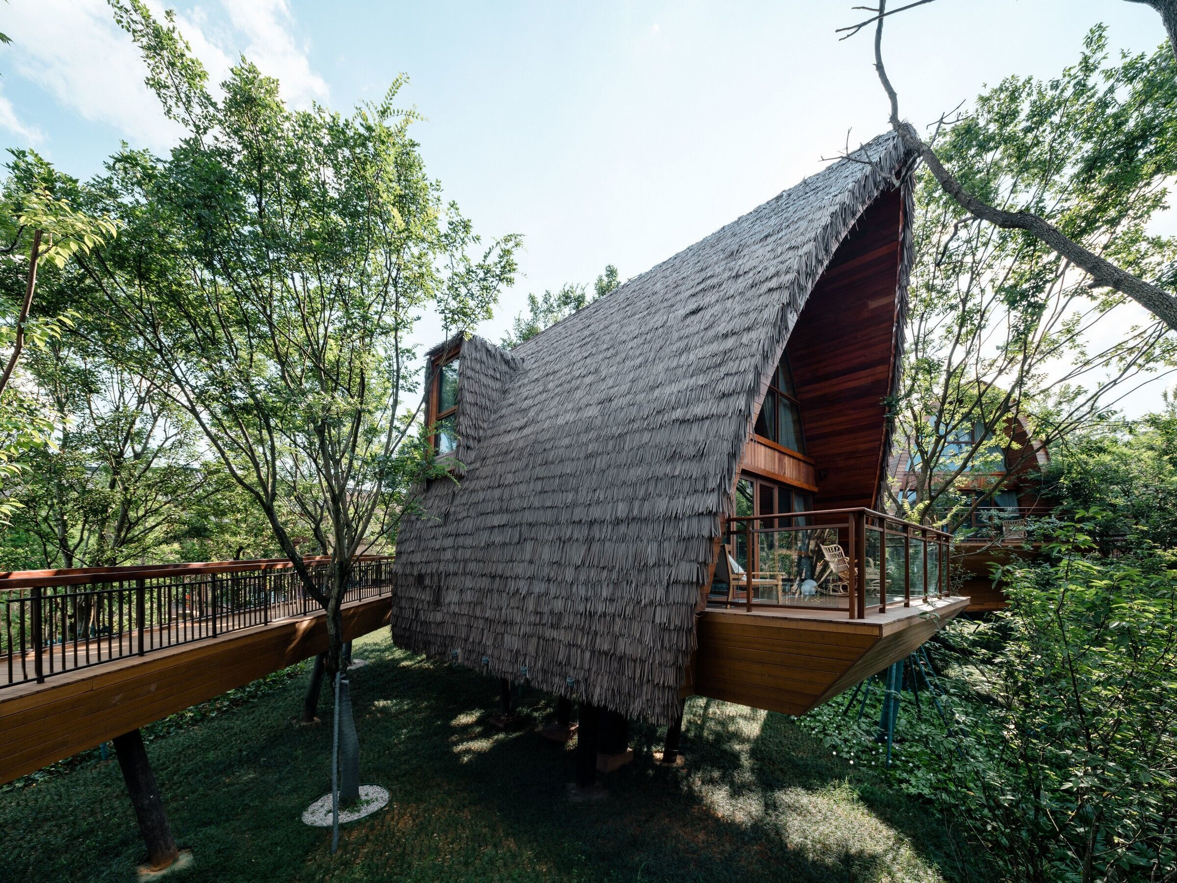 https://archello.com/story/100090/attachments/photos-videos/7 photo_credit Runzi Zhu