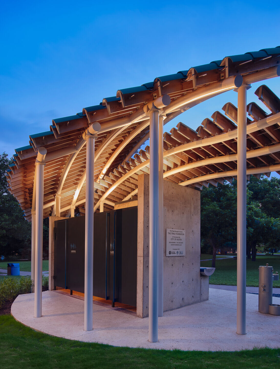 https://archello.com/story/100105/attachments/photos-videos/9 photo_credit Casey Dunn
