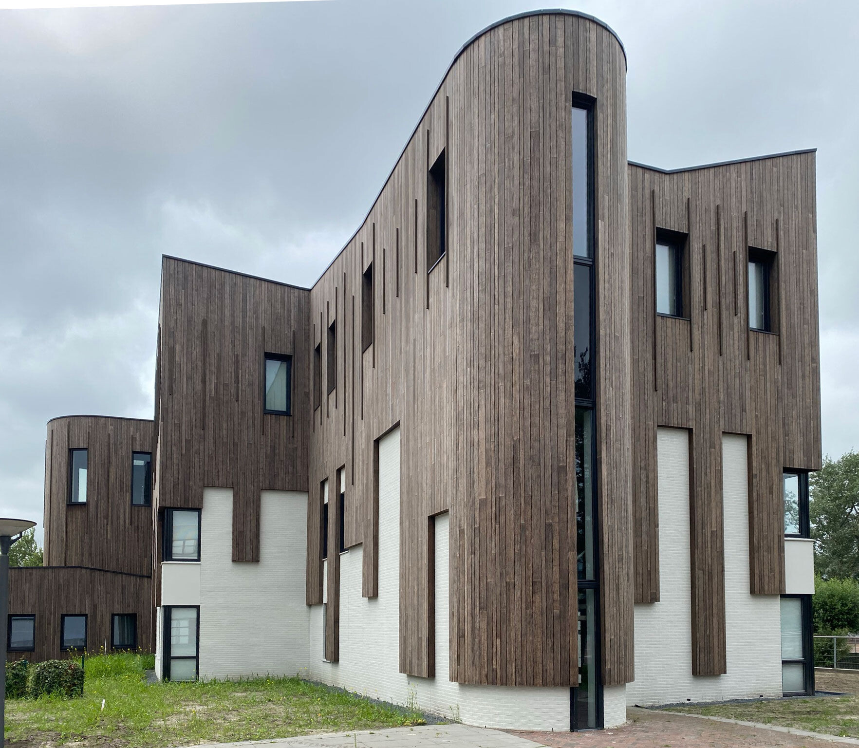 https://archello.com/story/100176/attachments/photos-videos/3 photo_credit Awood