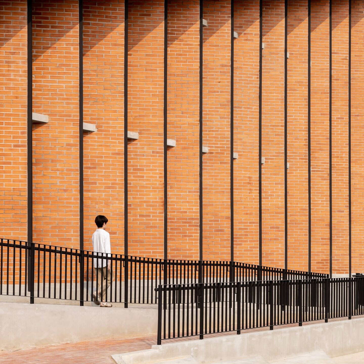 https://archello.com/story/100185/attachments/photos-videos/8 photo_credit Ketsiree Wongwan