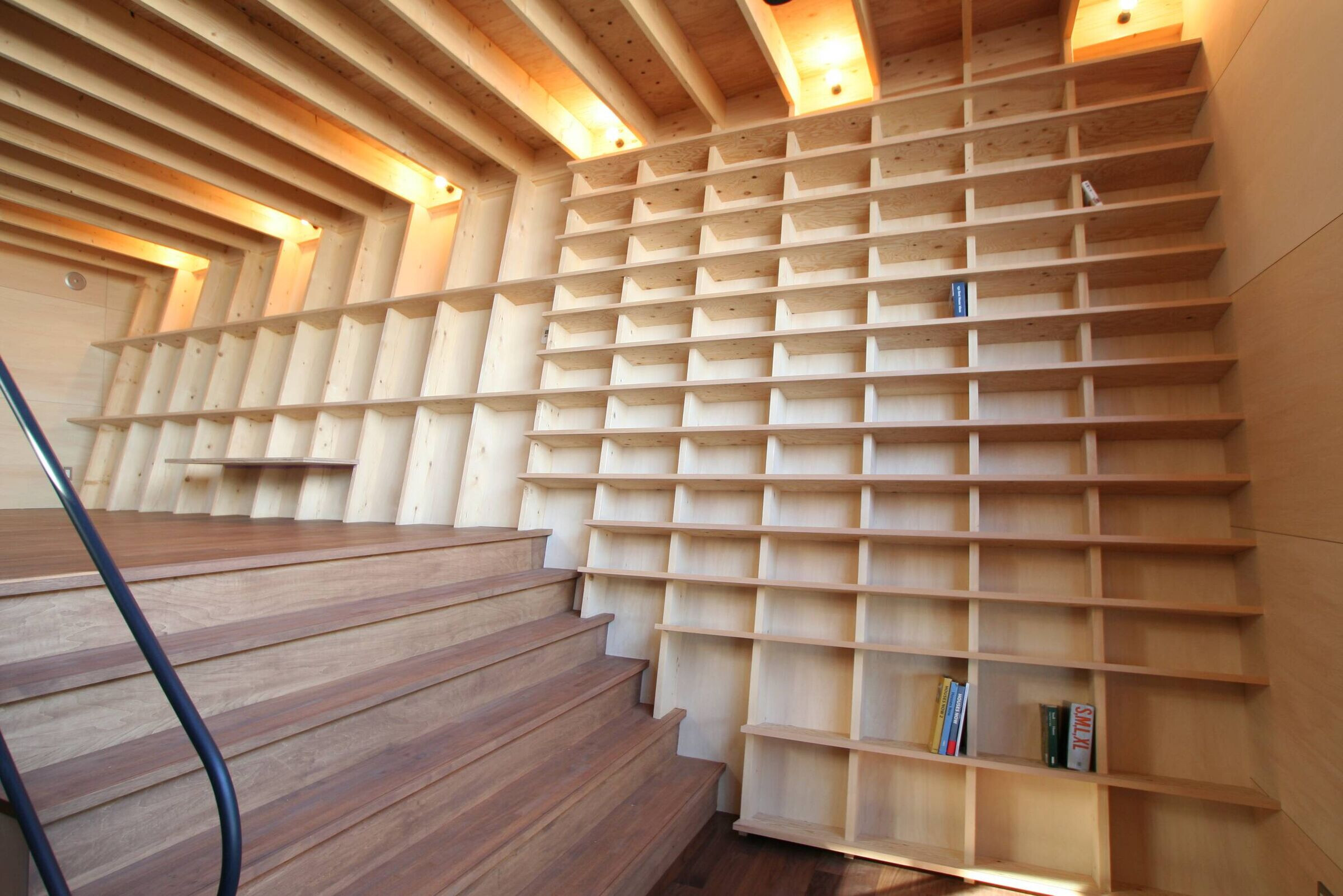 https://archello.com/story/100134/attachments/photos-videos/10 photo_credit TERUAKI TSUKUI