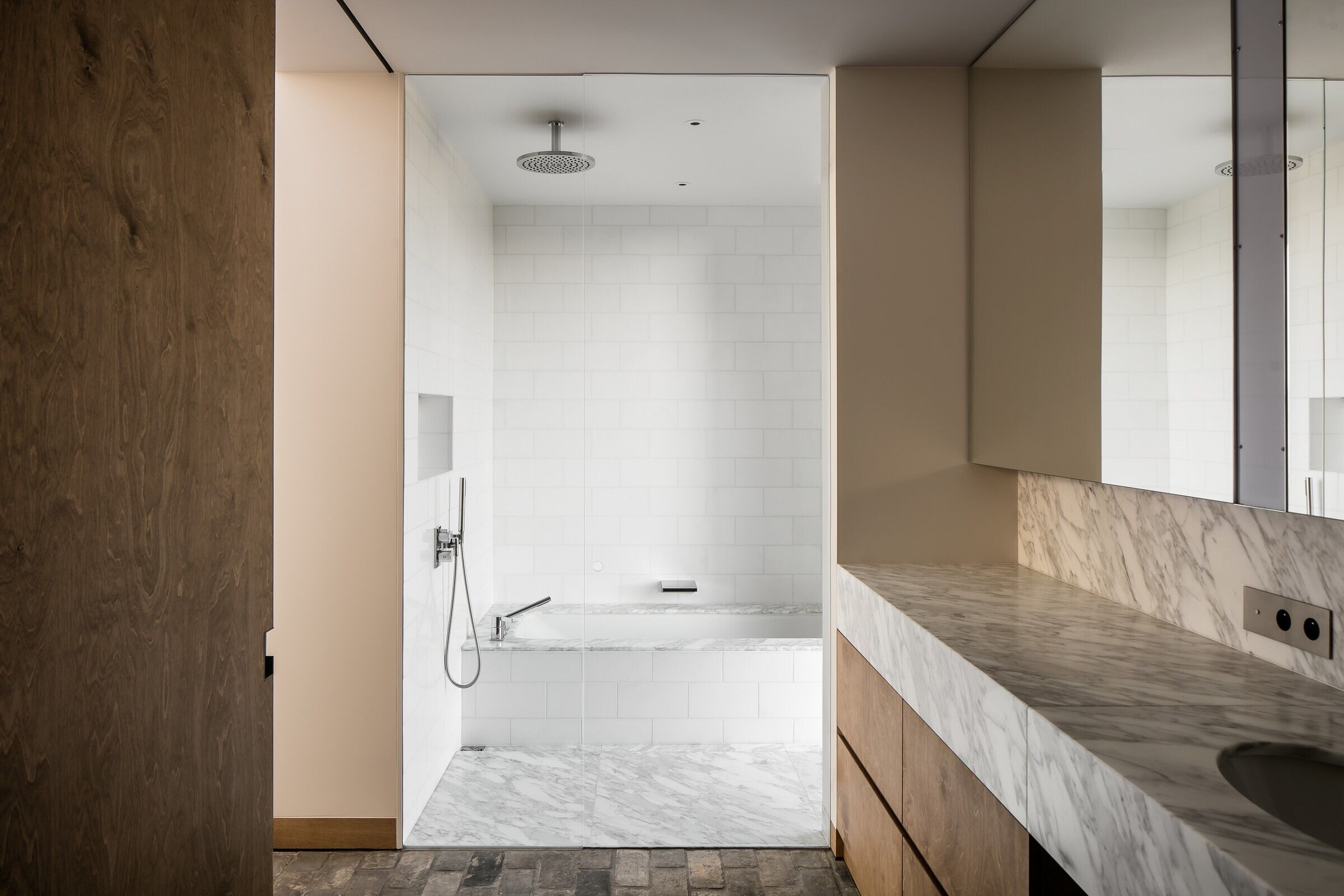 https://archello.com/story/100160/attachments/photos-videos/8 photo_credit Eric Petschek