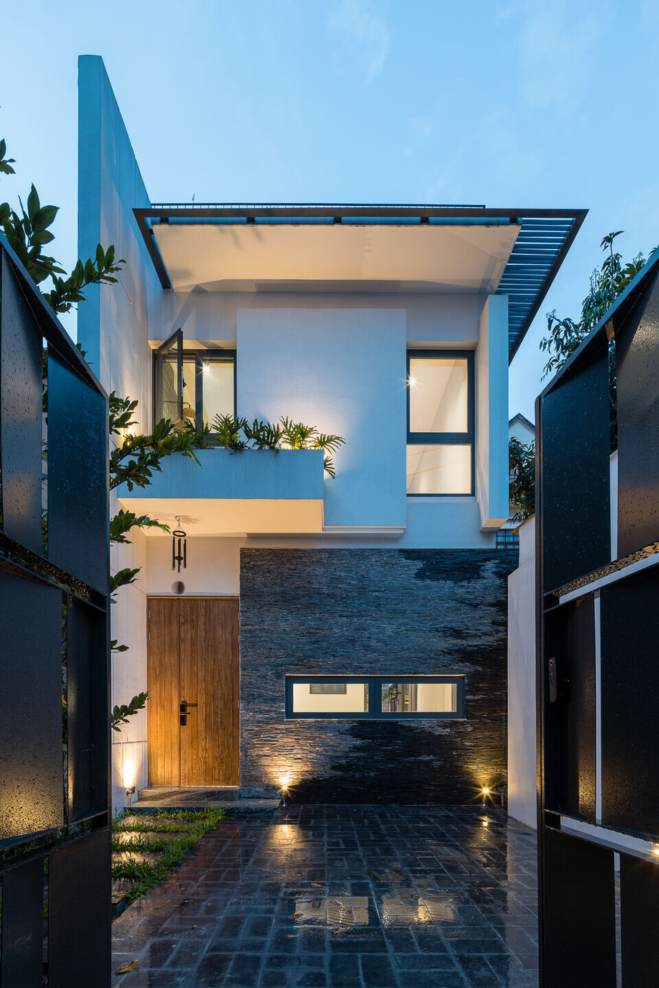 https://archello.com/story/100216/attachments/photos-videos/2 photo_credit Quang Tran