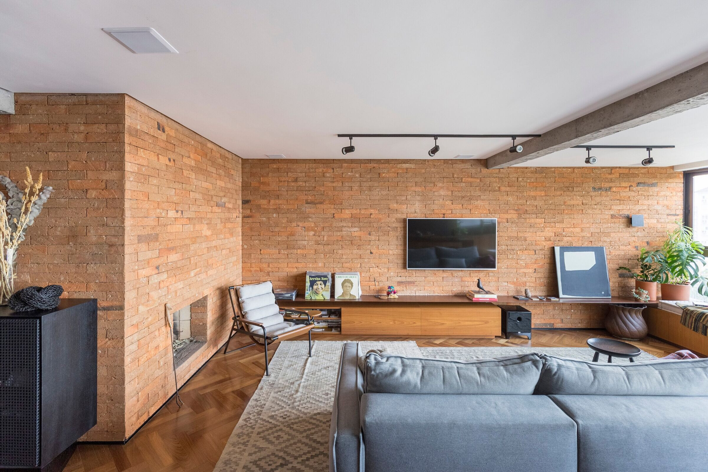 https://archello.com/story/100297/attachments/photos-videos/6 photo_credit Marcelo Donadussi & Atelier Aberto Arquitetura