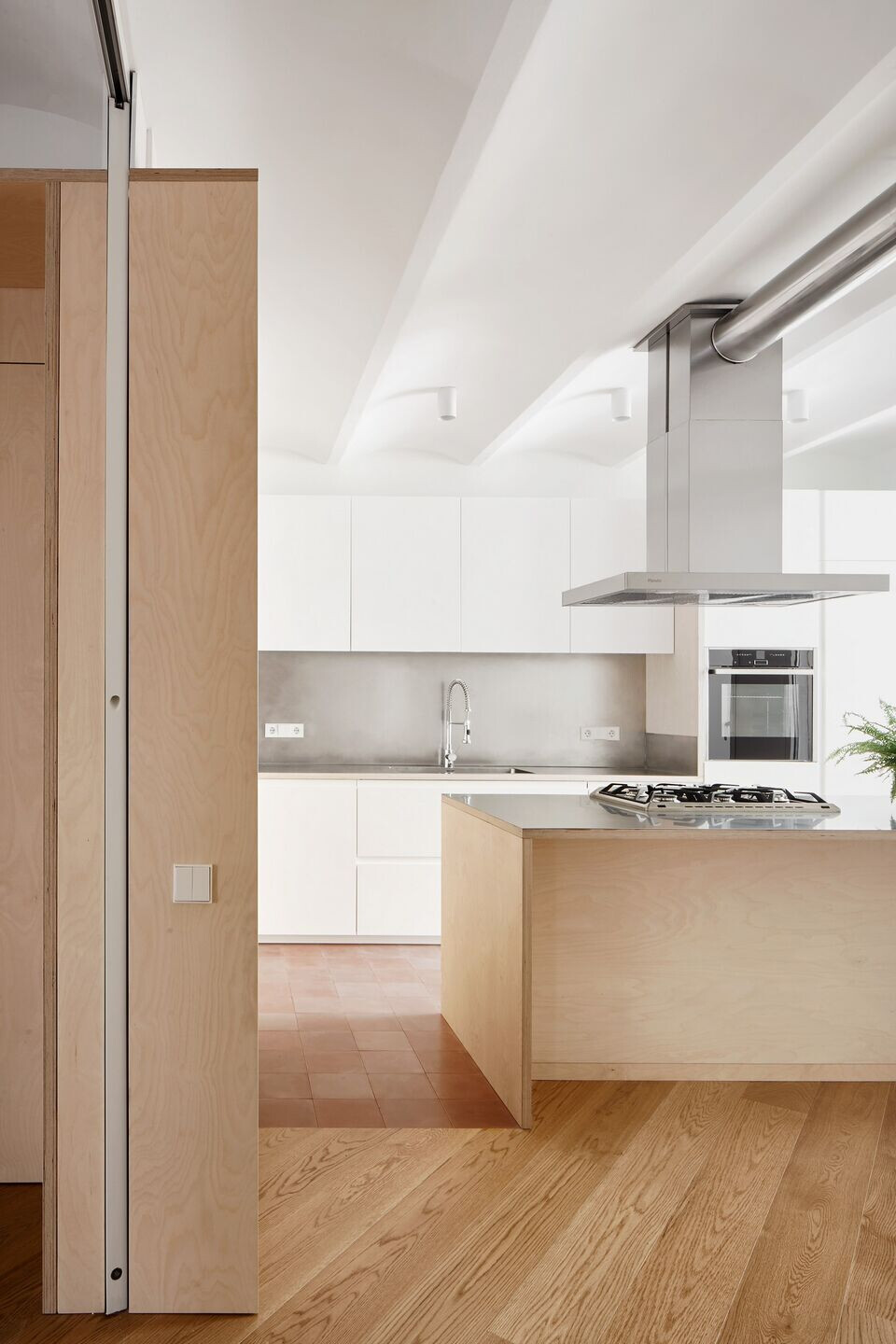 https://archello.com/story/100324/attachments/photos-videos/8 photo_credit José Hevia