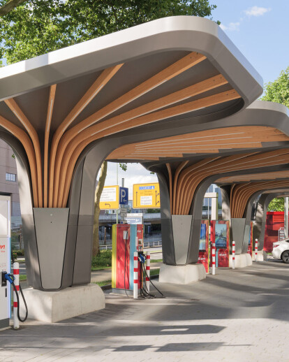 E.ON Ultra-Fast Charging Stations