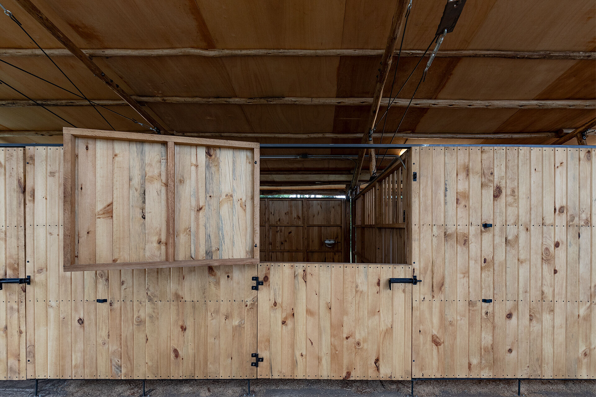 https://archello.com/story/100310/attachments/photos-videos/14 photo_credit Jag Studio