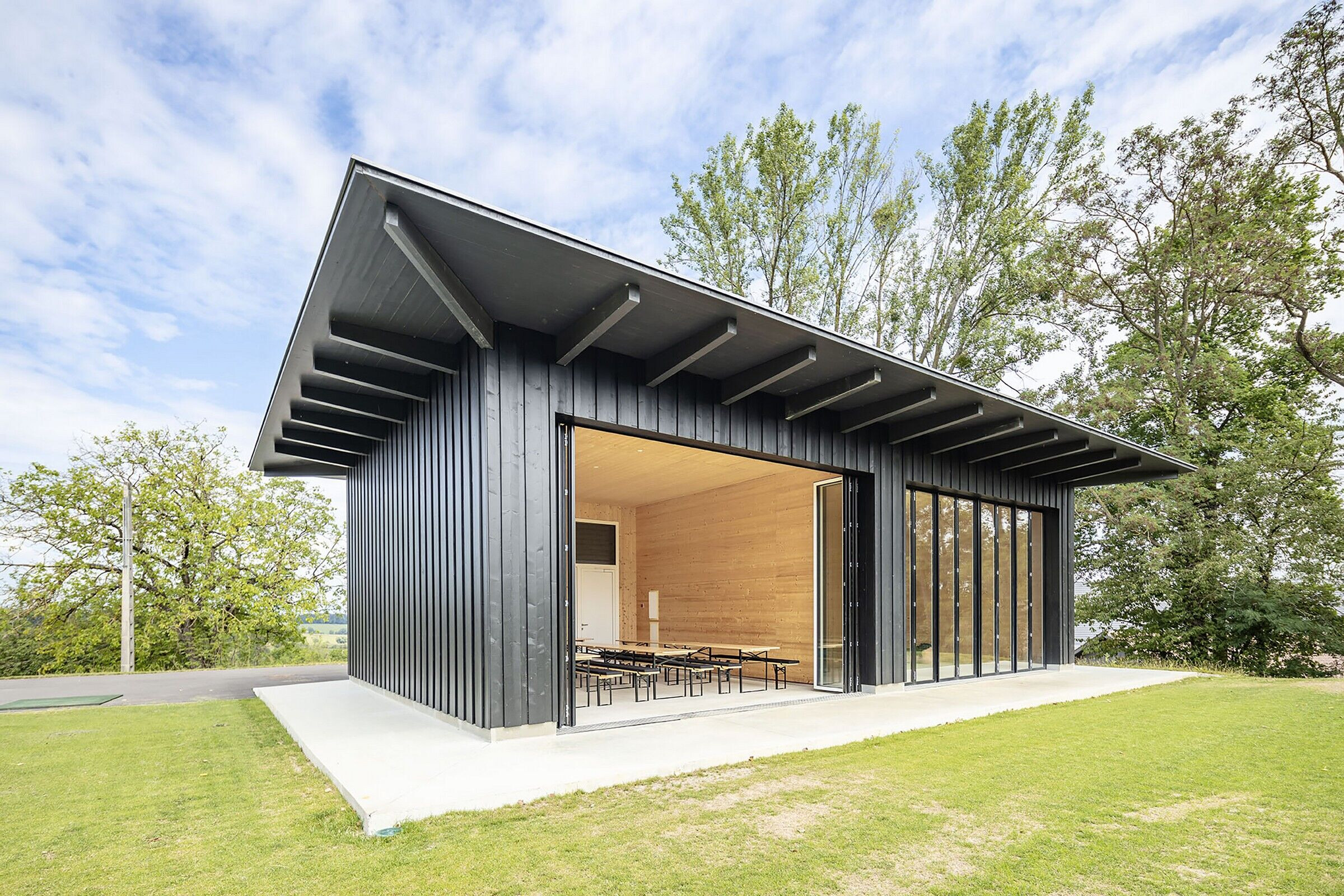 https://archello.com/story/100338/attachments/photos-videos/6 photo_credit Luc Boegly