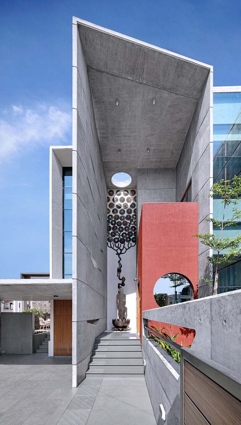 https://archello.com/story/100416/attachments/photos-videos/8