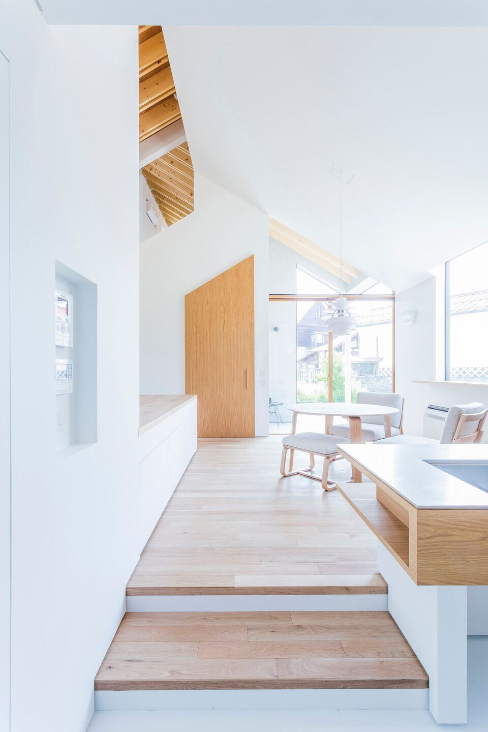 https://archello.com/story/100413/attachments/photos-videos/17 photo_credit Yuki Funayama