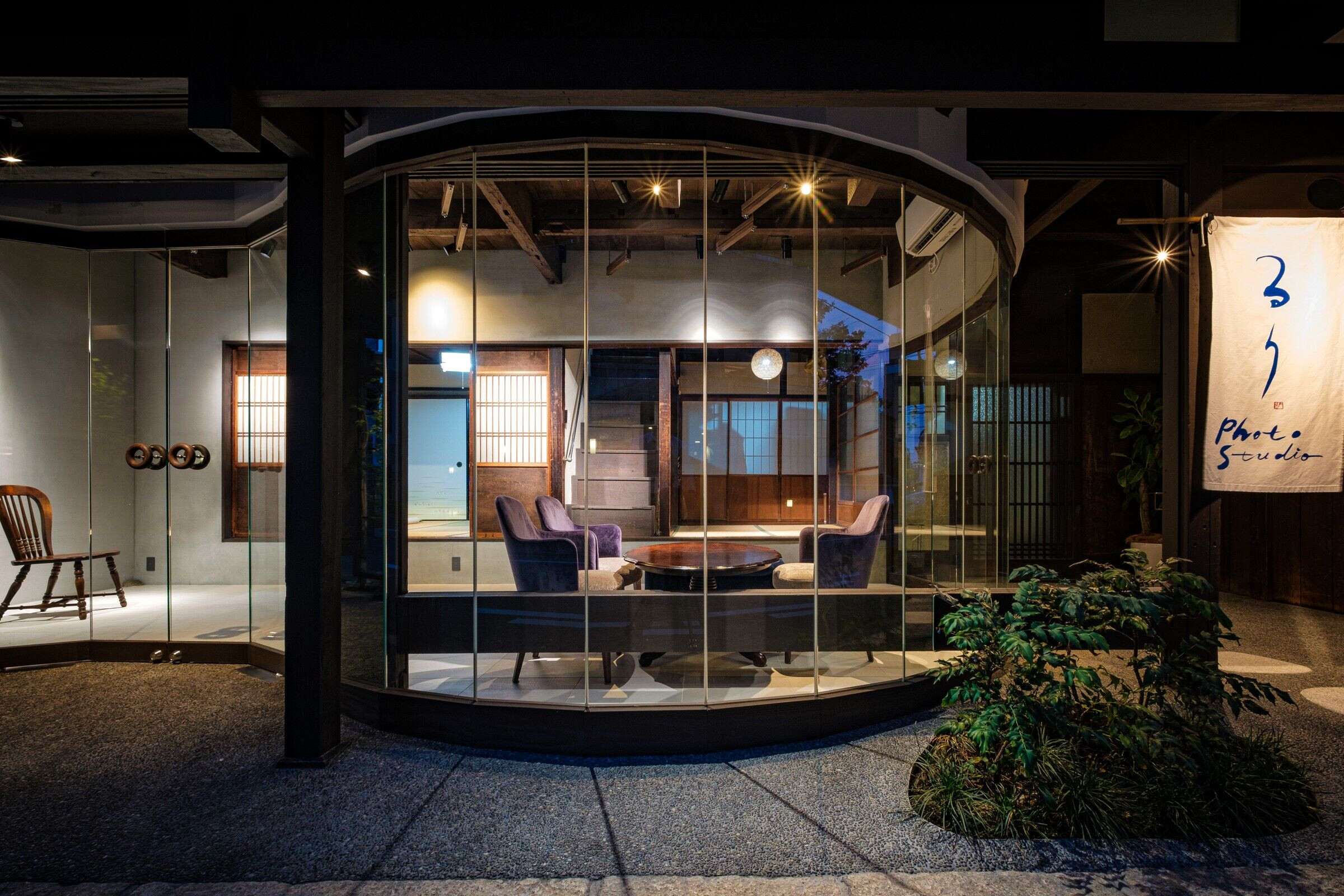 https://archello.com/story/100520/attachments/photos-videos/5 photo_credit RuRi Photo Studio
