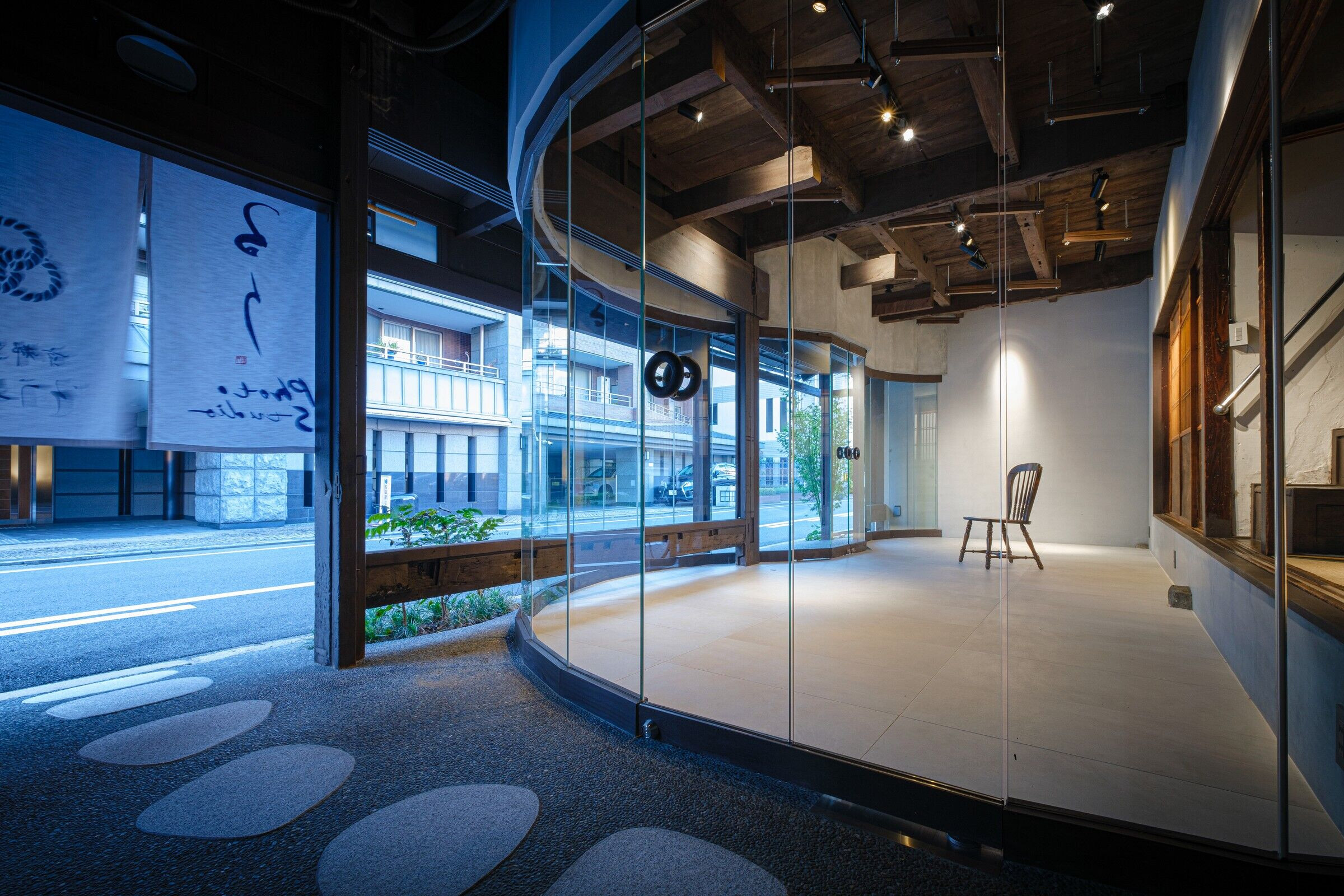 https://archello.com/story/100520/attachments/photos-videos/15 photo_credit RuRi Photo Studio