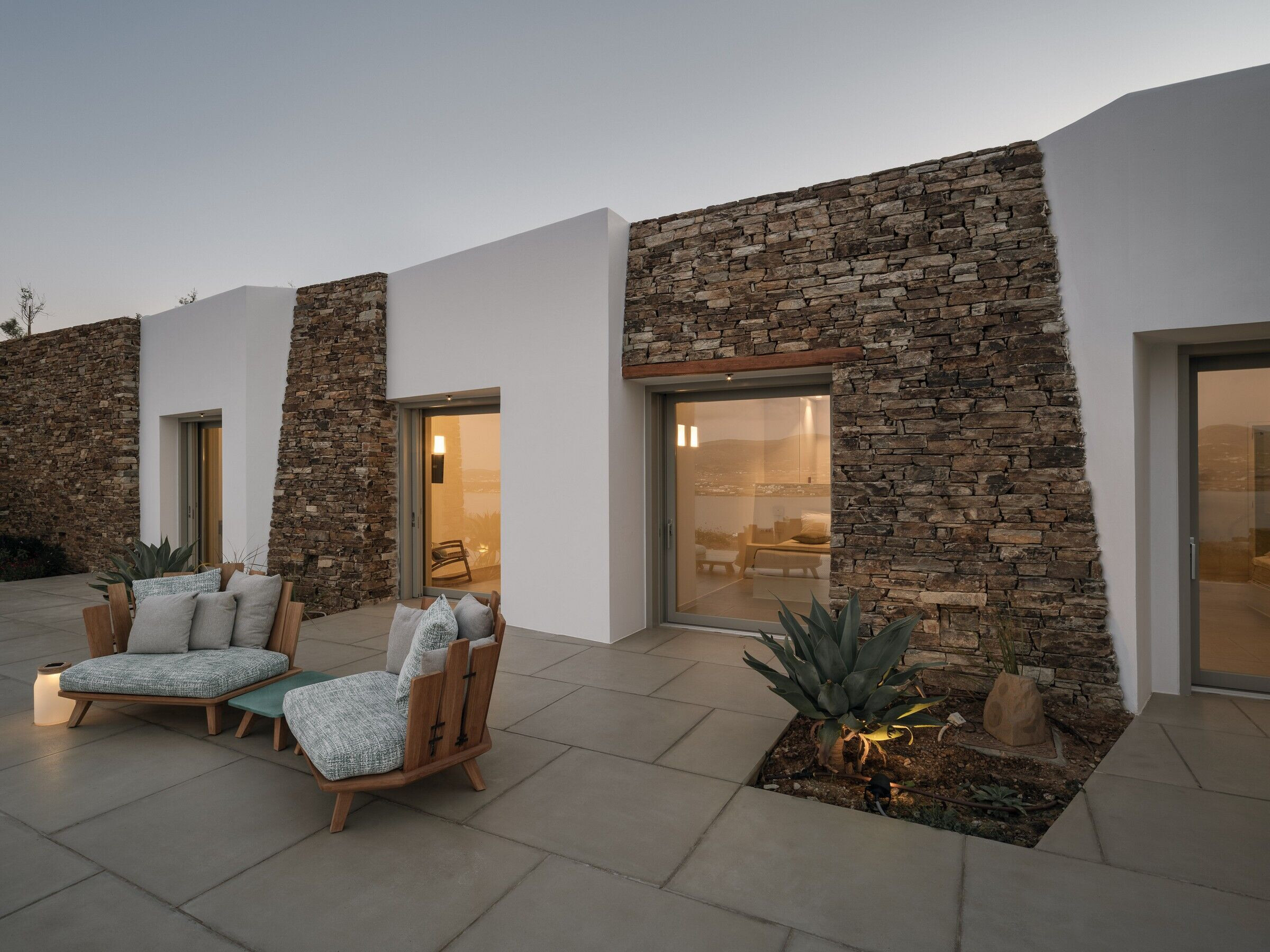 https://archello.com/story/100508/attachments/photos-videos/6 photo_credit George Messaritakis