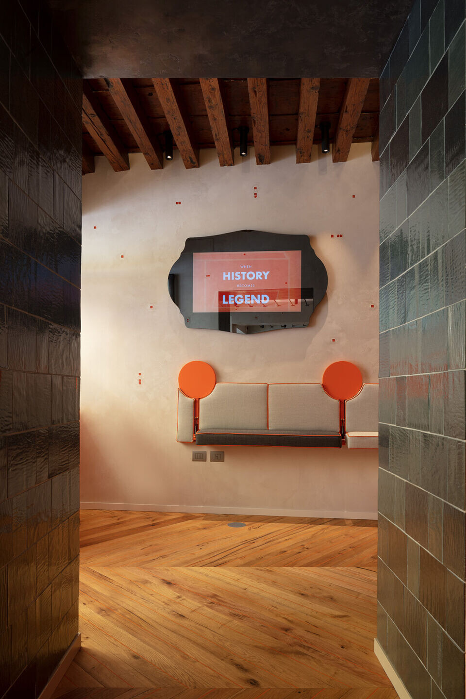 https://archello.com/story/100613/attachments/photos-videos/11 photo_credit Santi Caleca