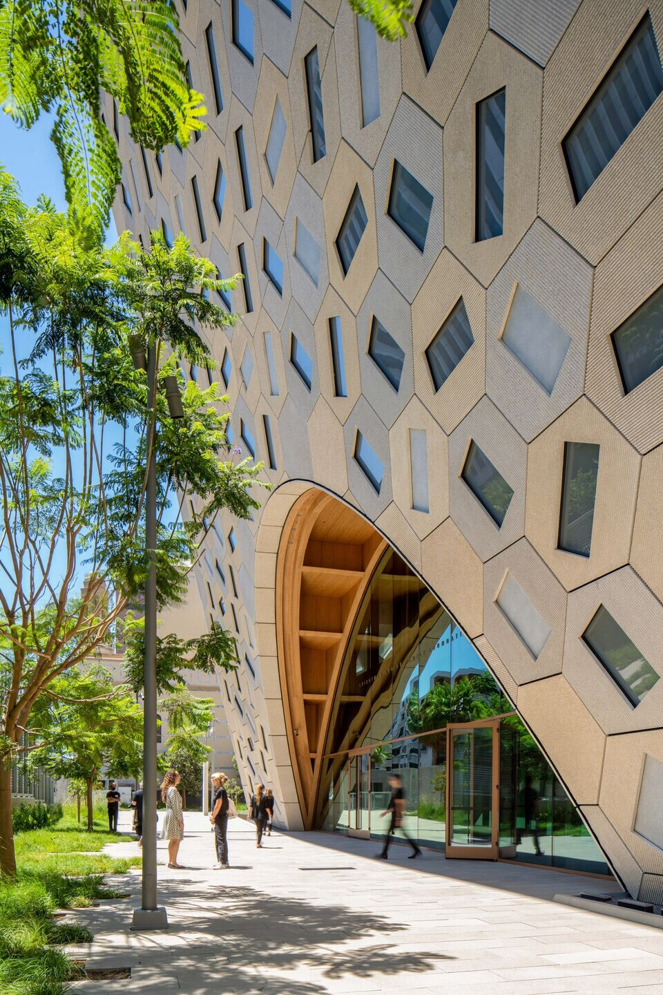 https://archello.com/story/100678/attachments/photos-videos/15 photo_credit Image courtesy of OMA New York, Photography by Jason O’Rear